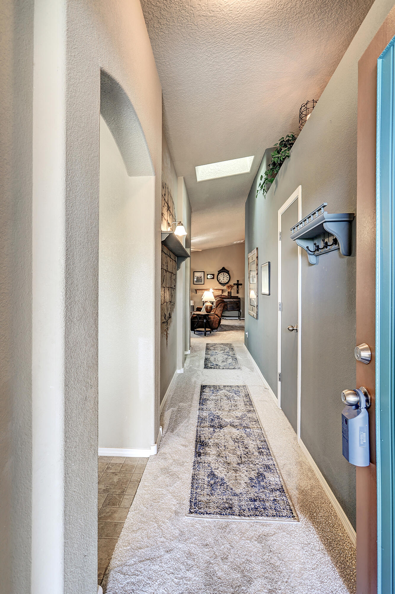 Photo 3 — 758 Redwood Street SW