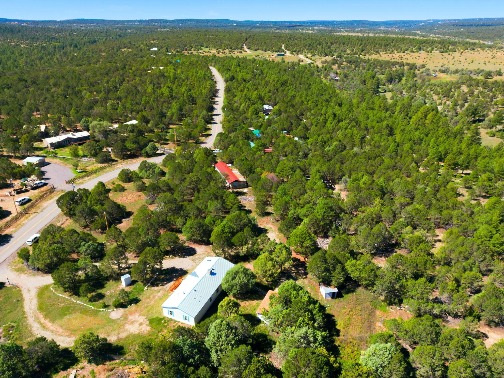 Photo 6 — 136 Holli Loop