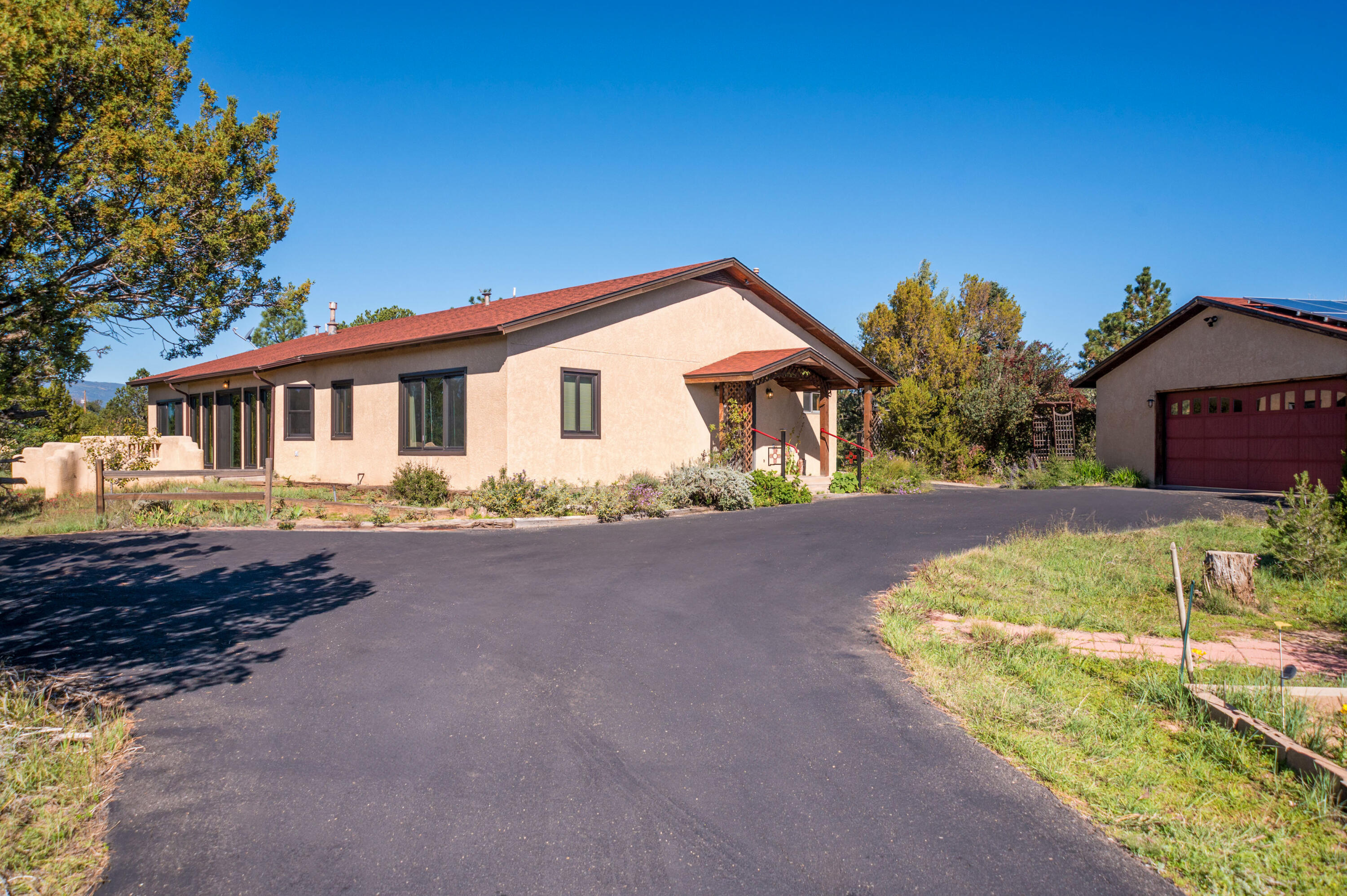 Photo 9 — 1321 Mountain Valley Road