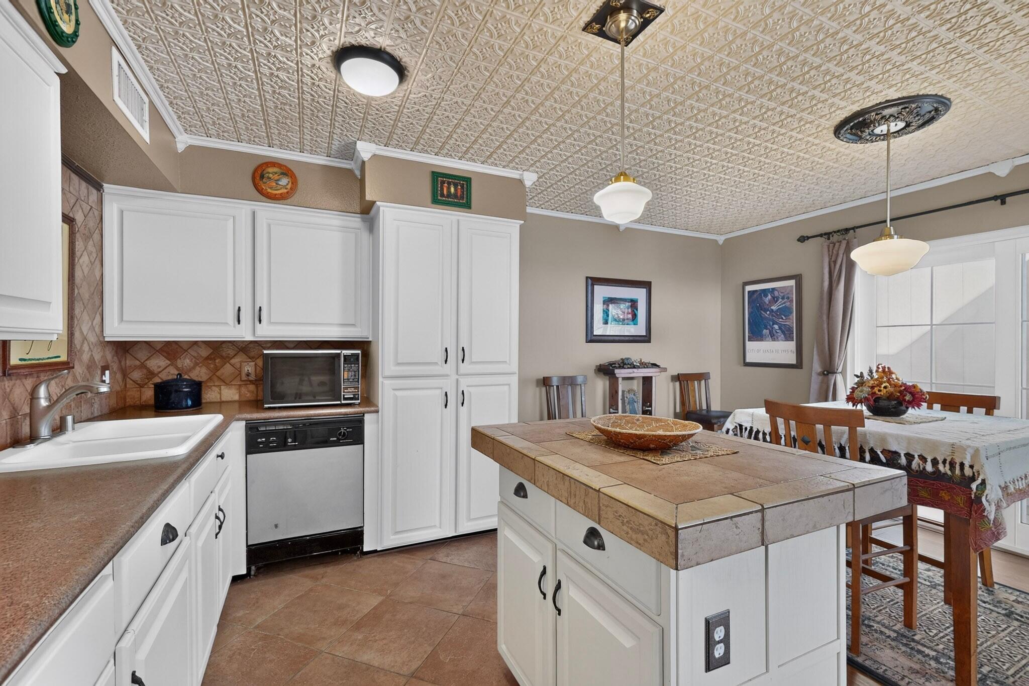Photo 3 — 6623 Saint Josephs Avenue NW