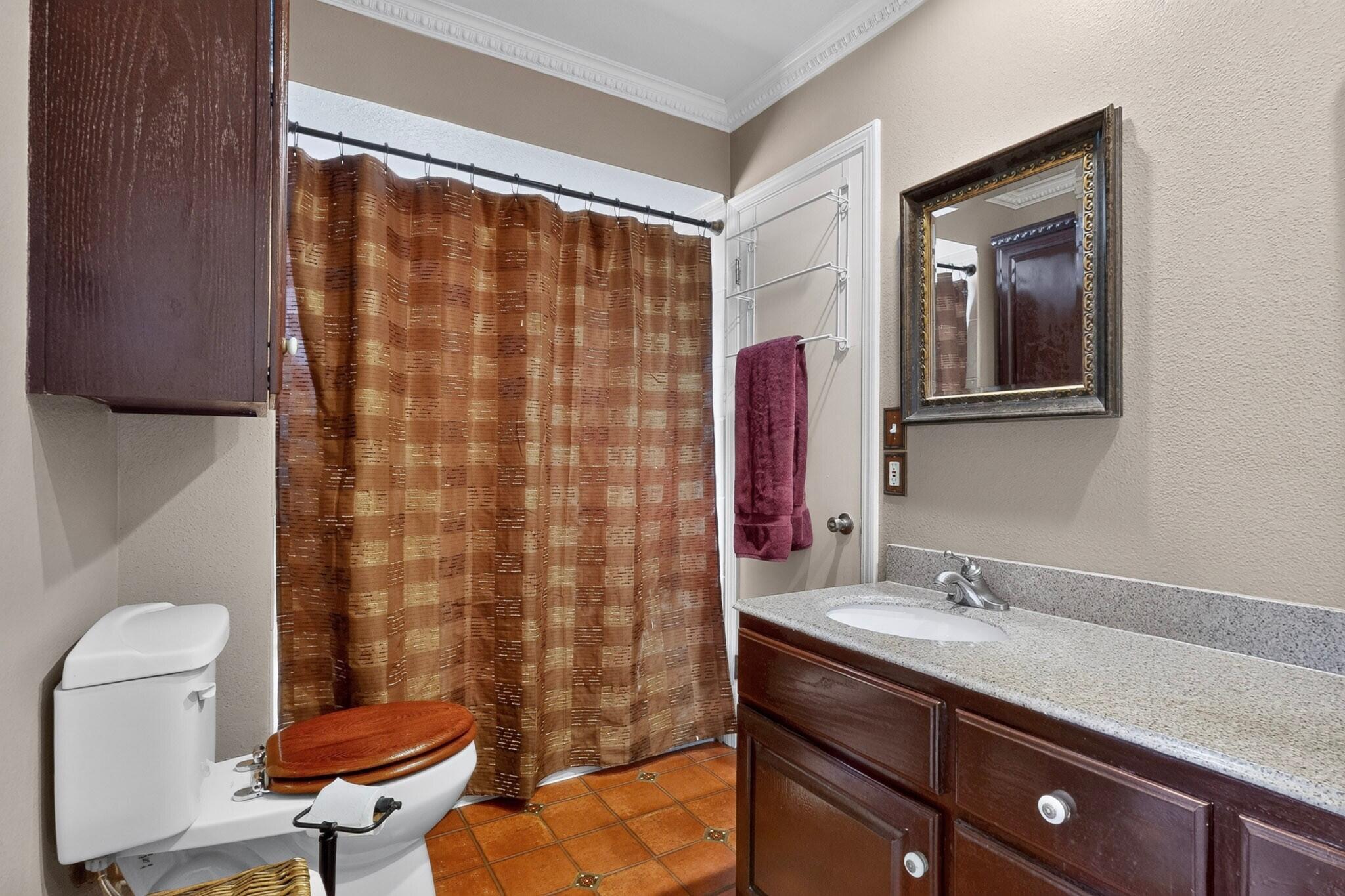 Photo 16 — 6623 Saint Josephs Avenue NW