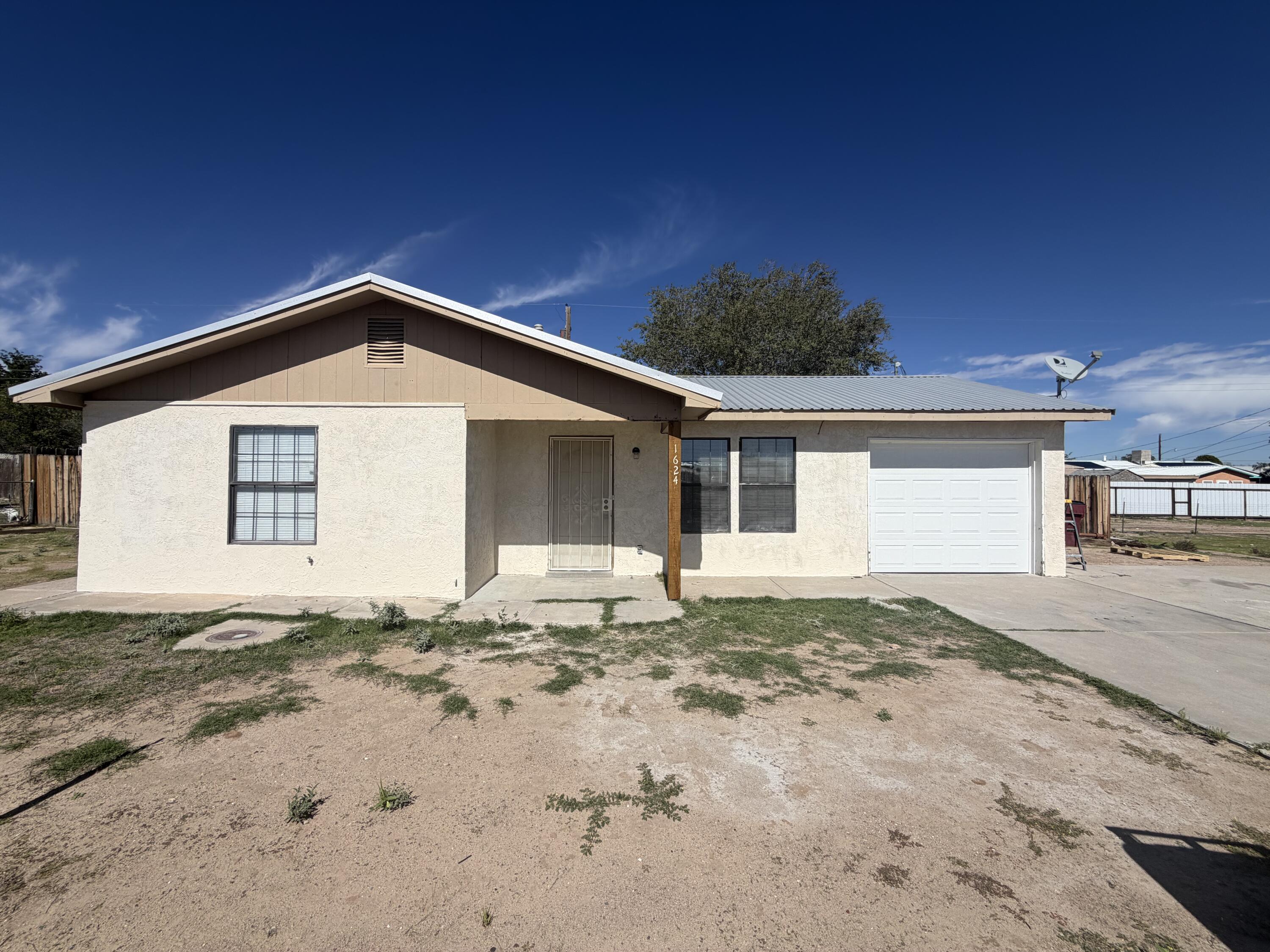 1624 Beatrice Lane, Belen, NM 87002