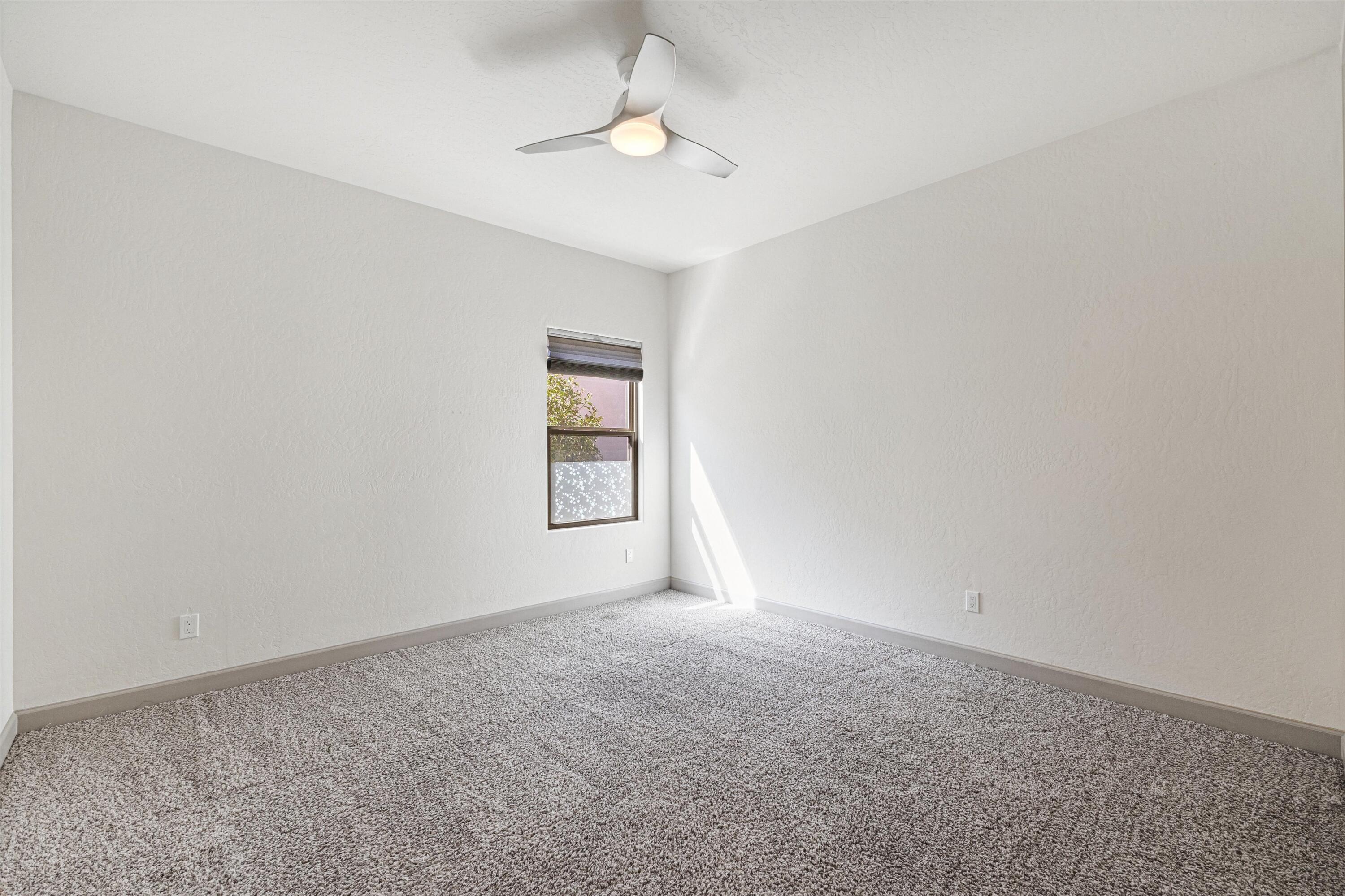 Photo 2 — 2805 Redondo Santa Fe NE