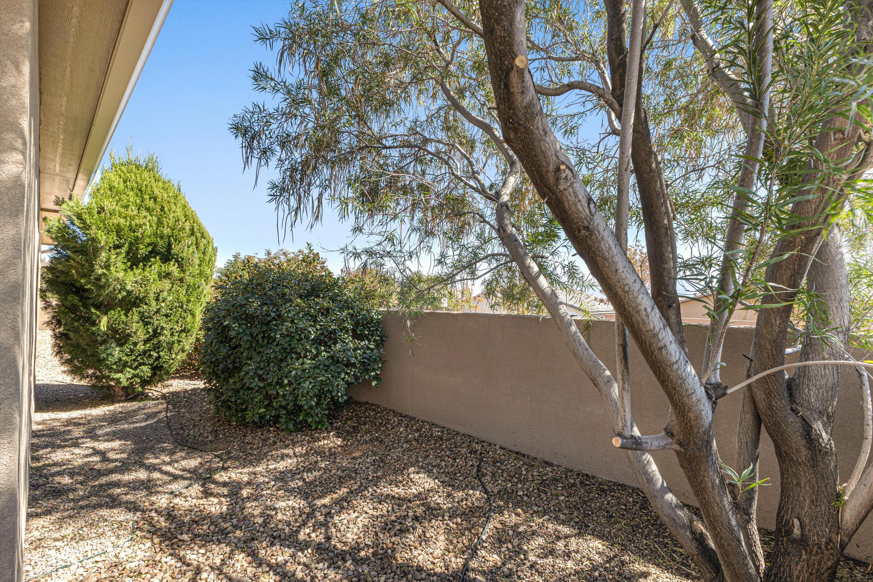 Photo 11 — 2805 Redondo Santa Fe NE