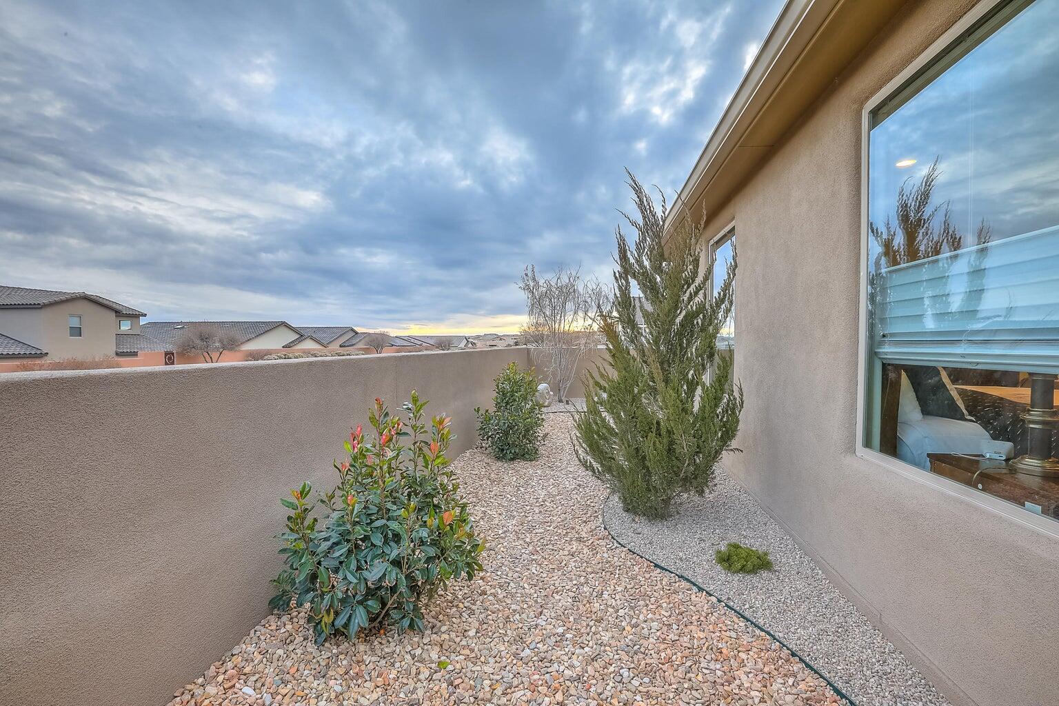Photo 9 — 2805 Redondo Santa Fe NE