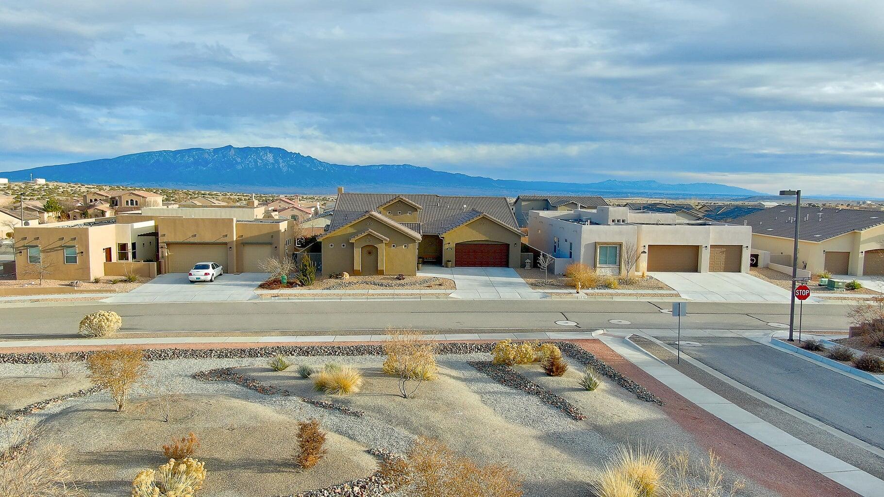 Photo 4 — 2805 Redondo Santa Fe NE