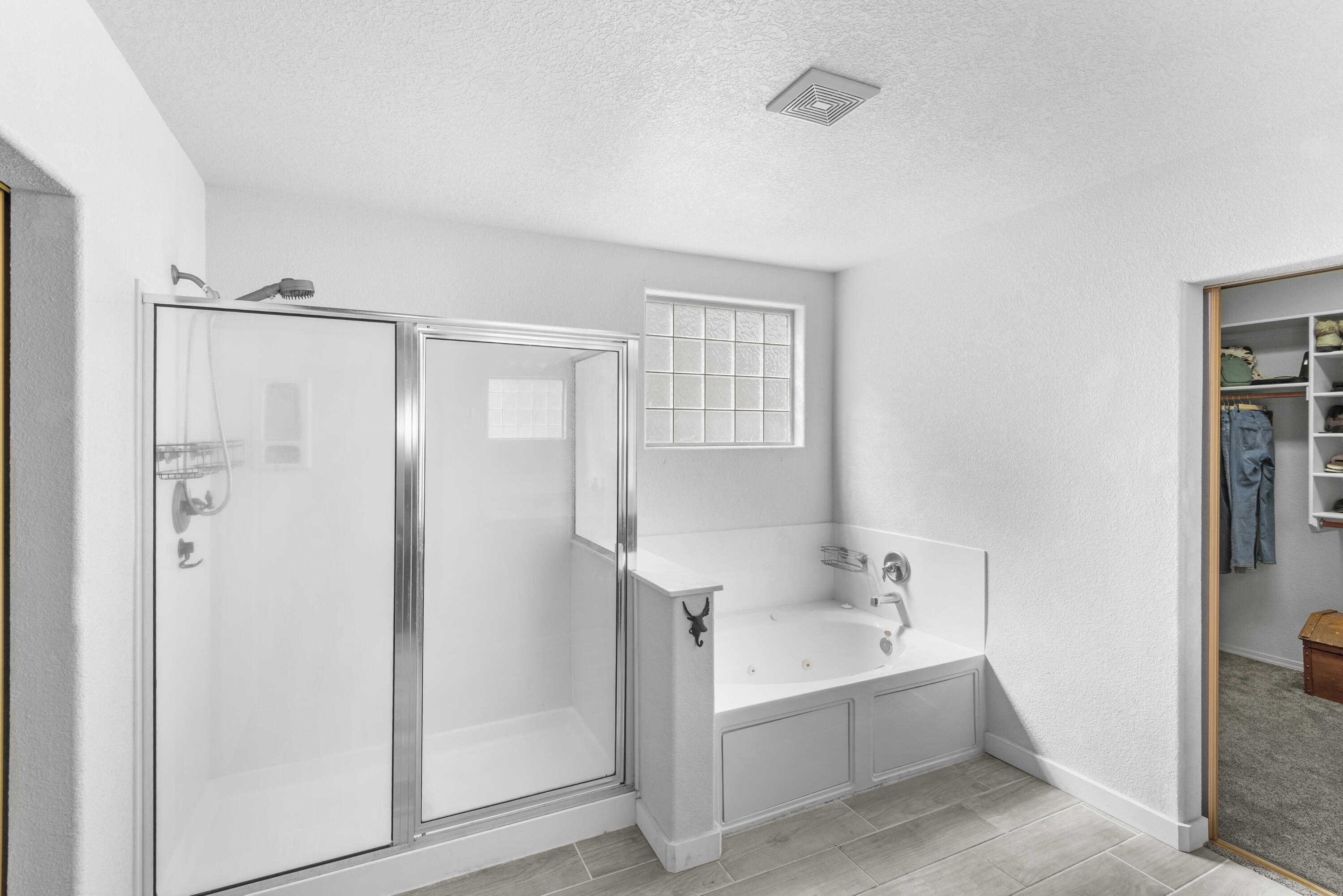 Photo 2 — 3609 Shiloh Road NE