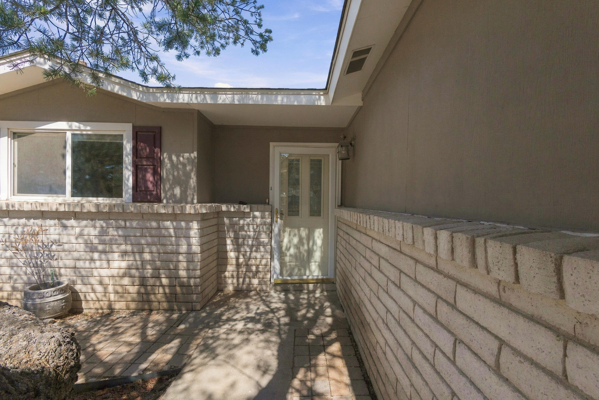 Photo 15 — 6517 Colleen Avenue NE