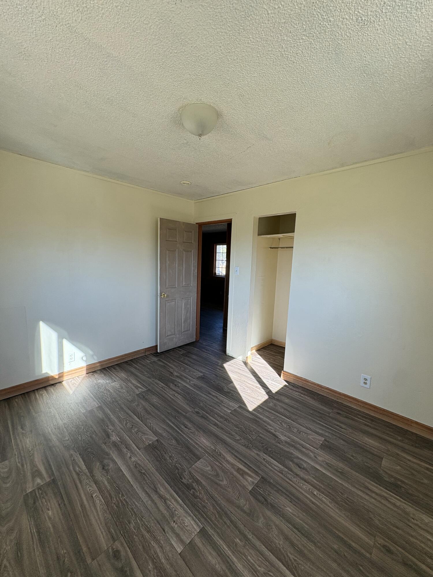 Photo 18 — 420 Gomez Avenue NE