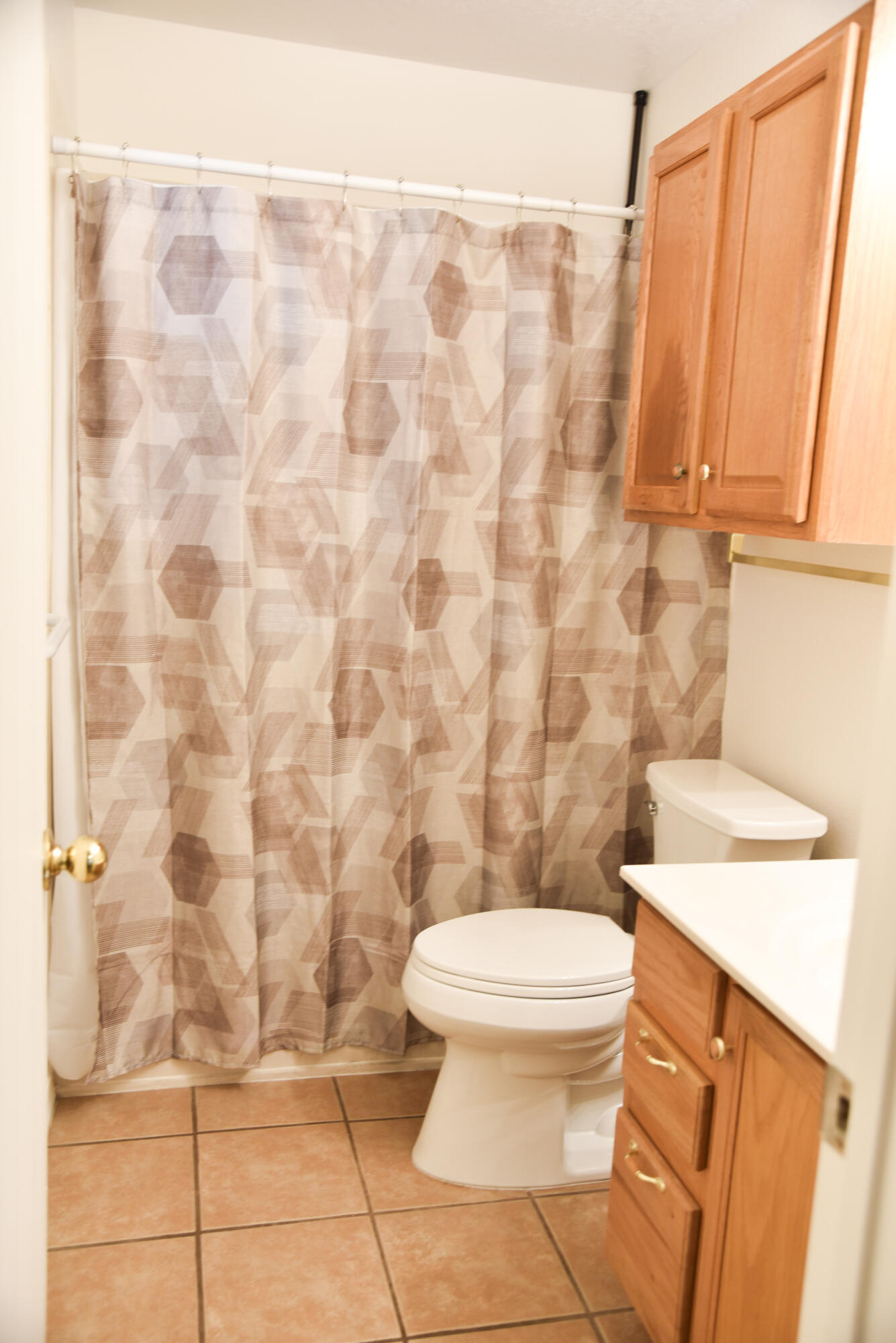 Photo 10 — 7619 Greywolf Road SW