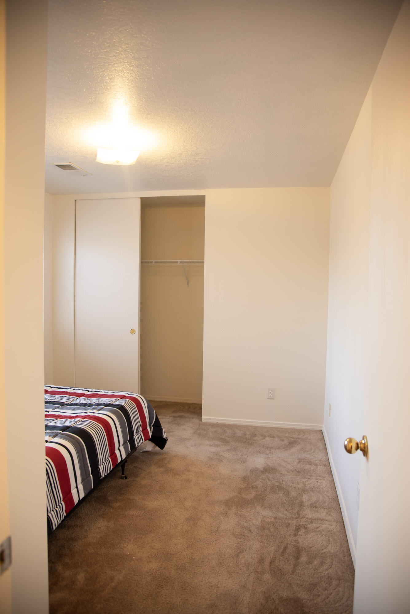 Photo 13 — 7619 Greywolf Road SW