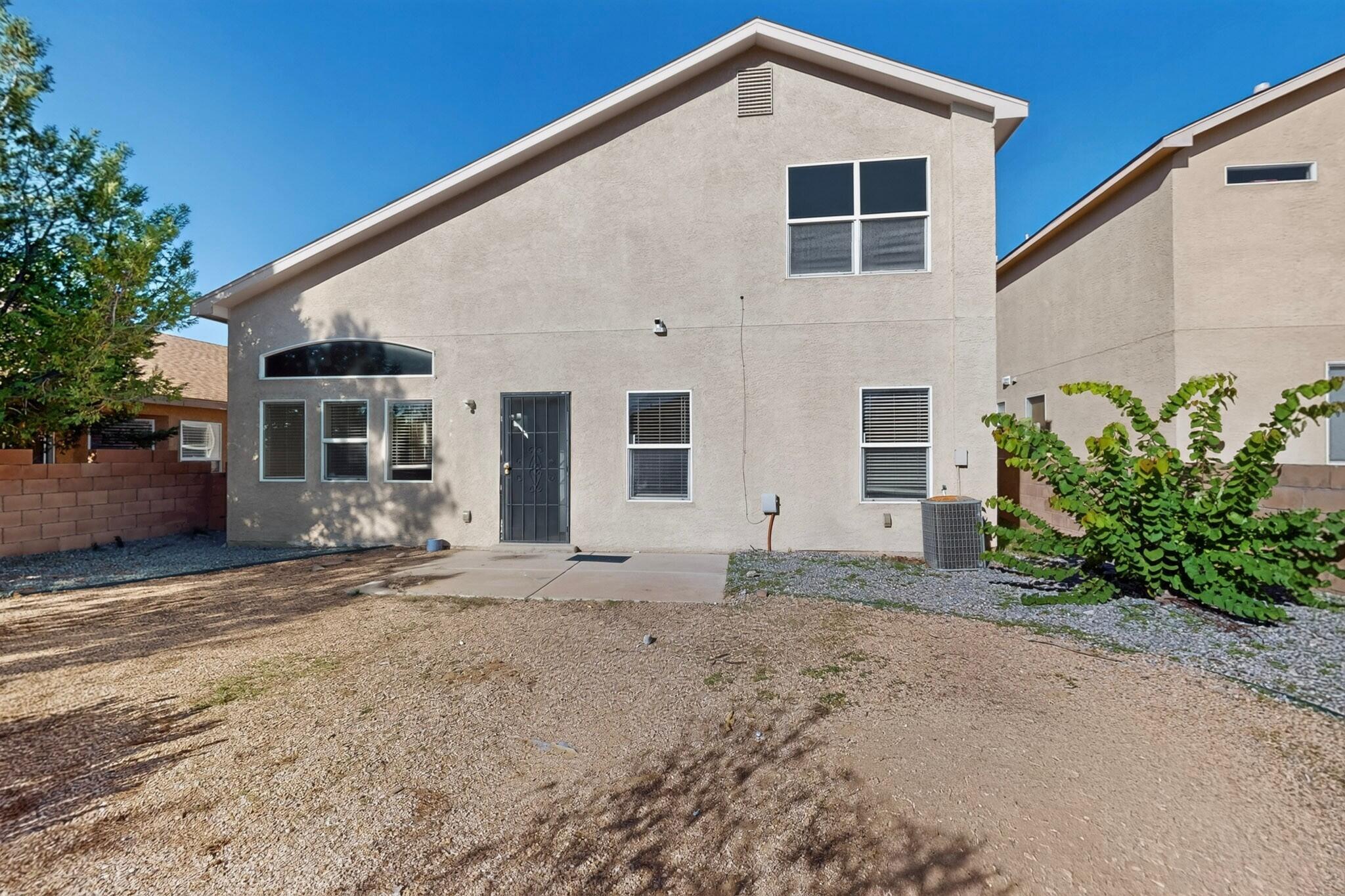 Photo 13 — 672 Peaceful Meadows Drive NE