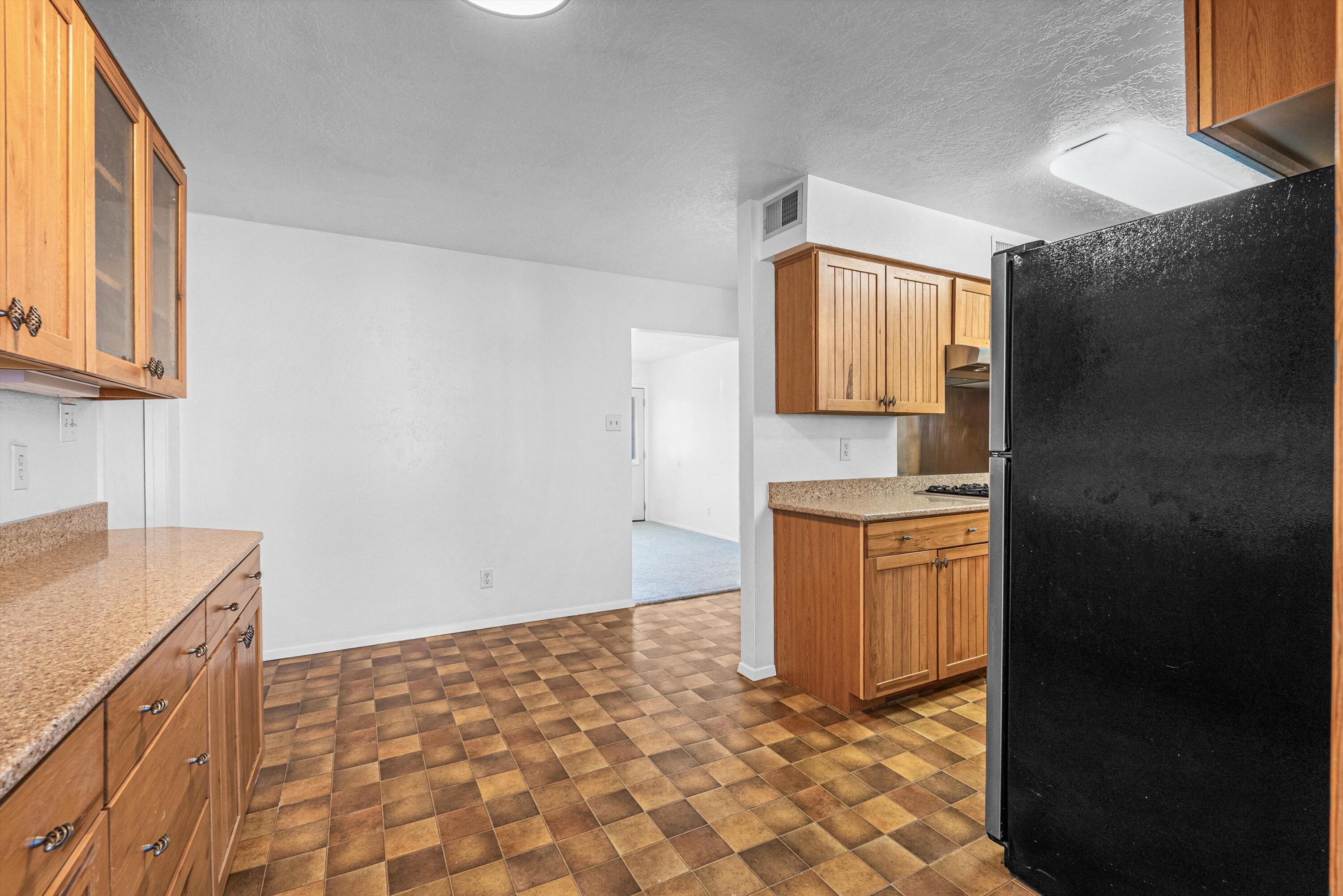 Photo 6 — 11205 Chico Road NE