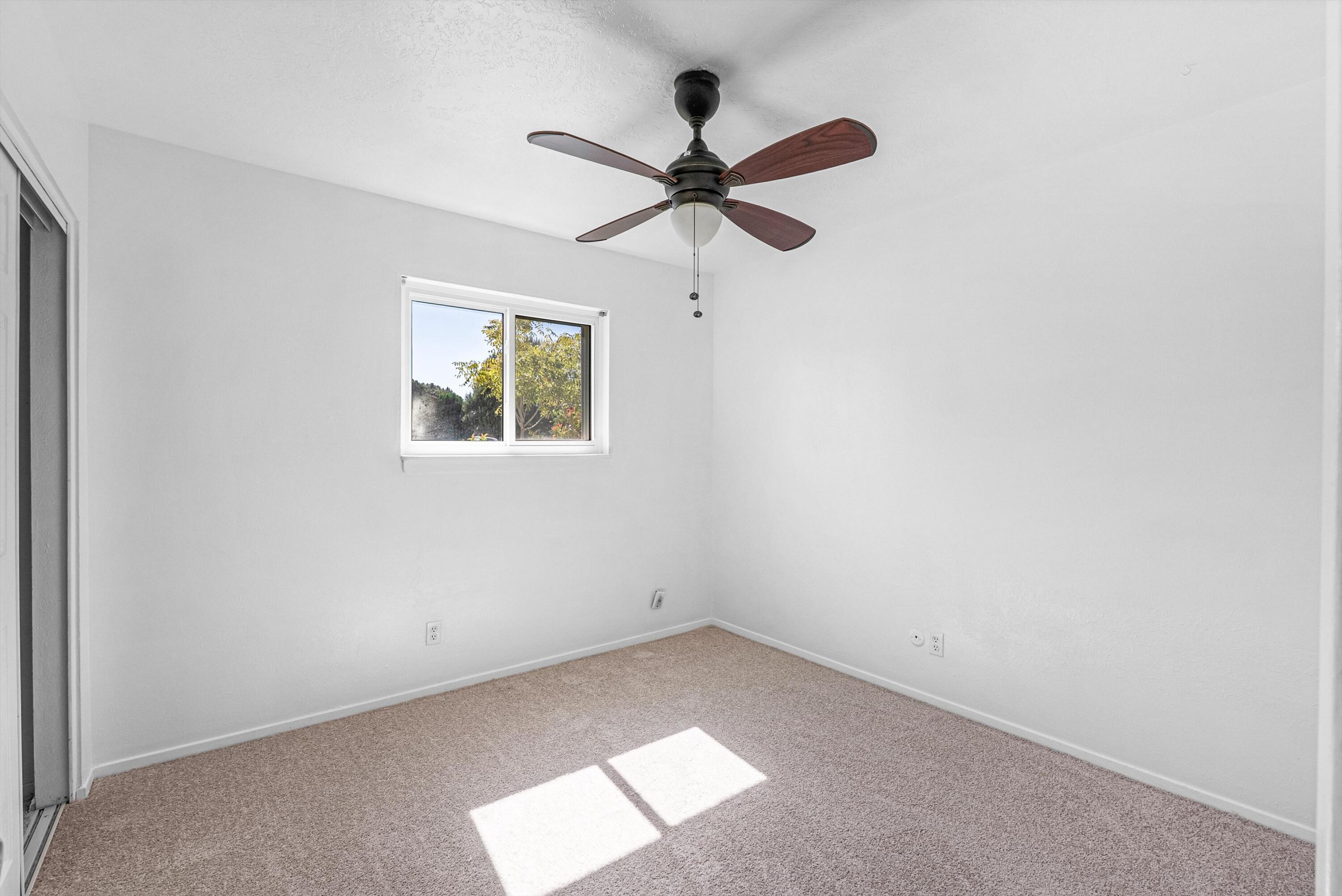 Photo 13 — 11205 Chico Road NE