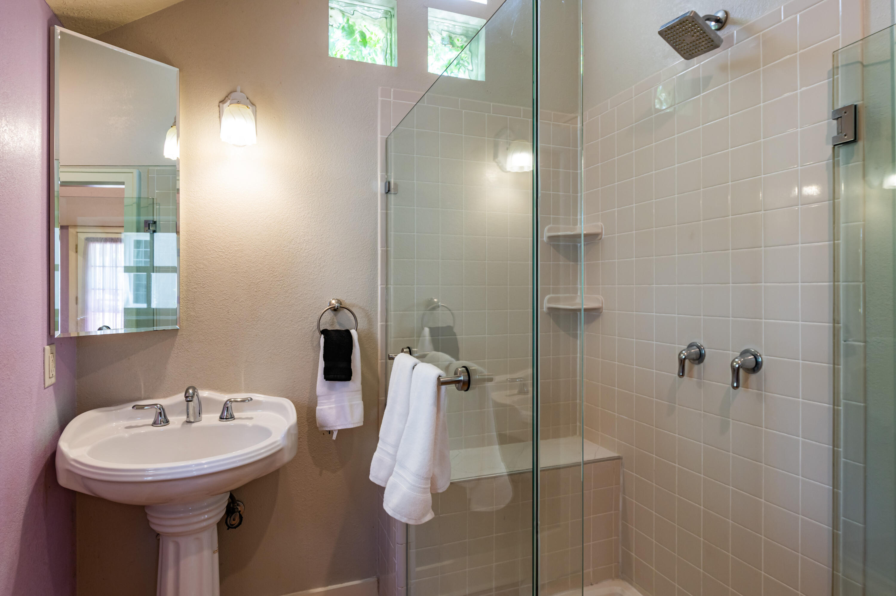 Photo 9 — 1309 Ridgecrest Drive SE