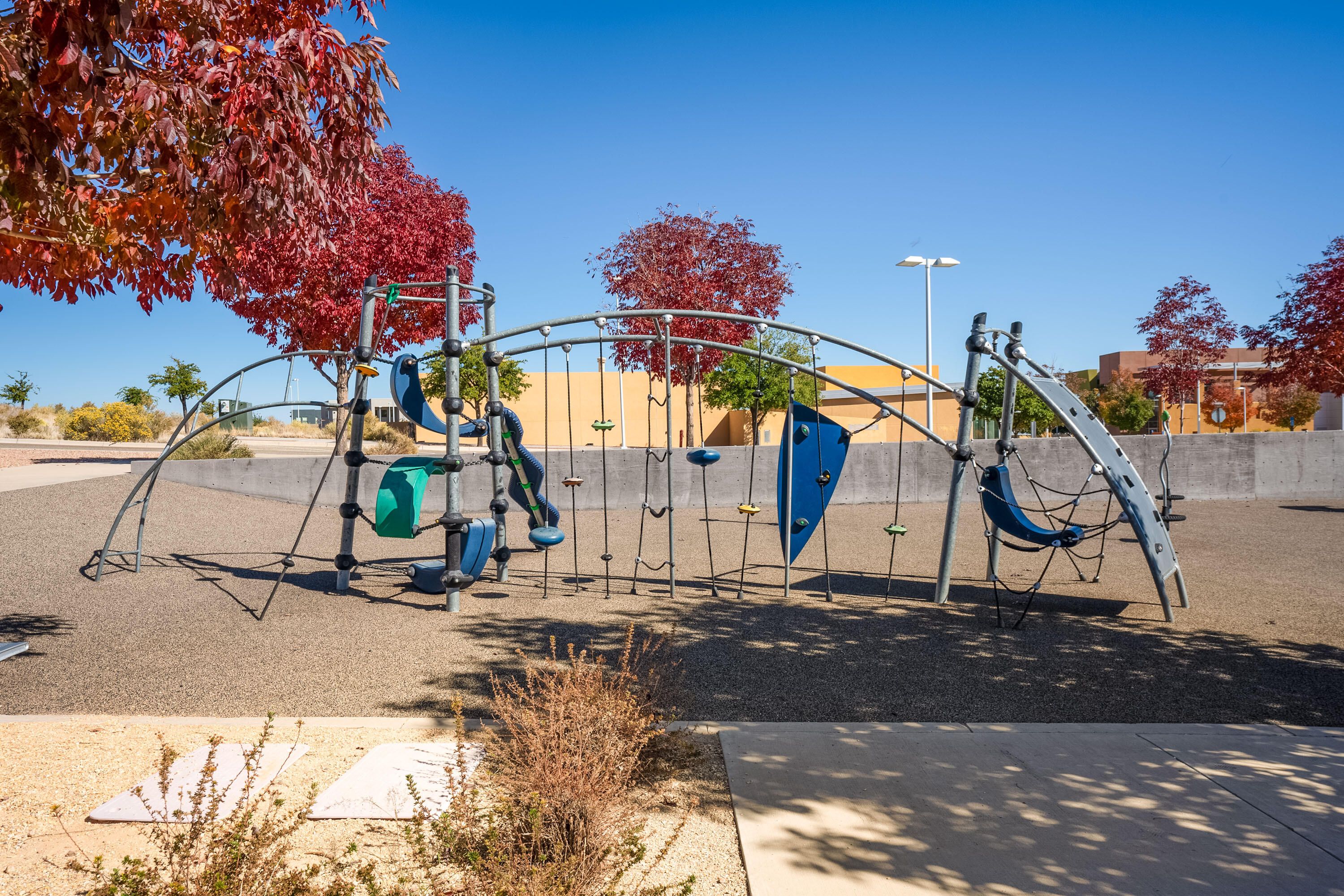 Photo 13 — 6105 Santa Fe Trail Drive NE