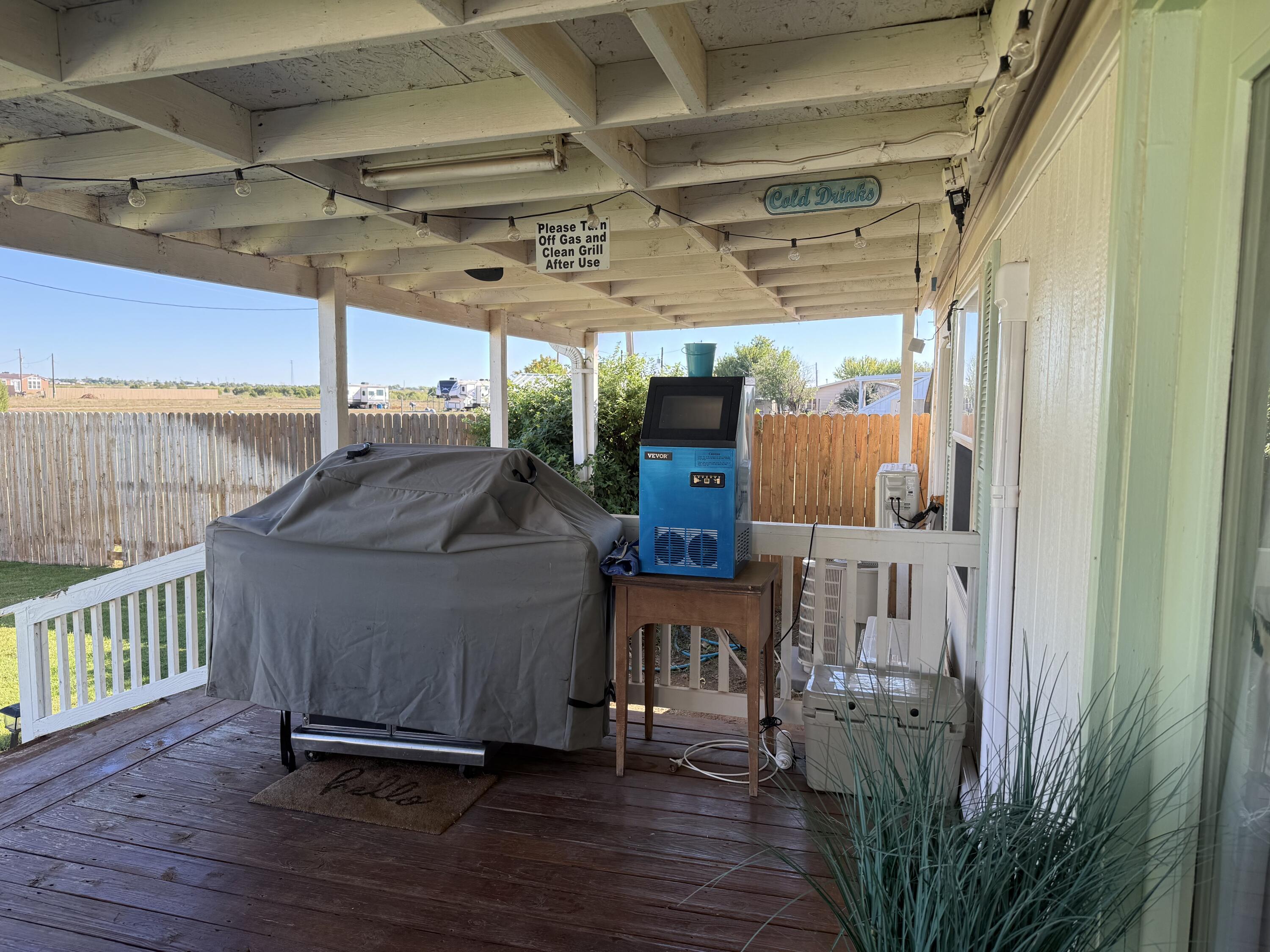 Photo 17 — 703 540 Loop Loop