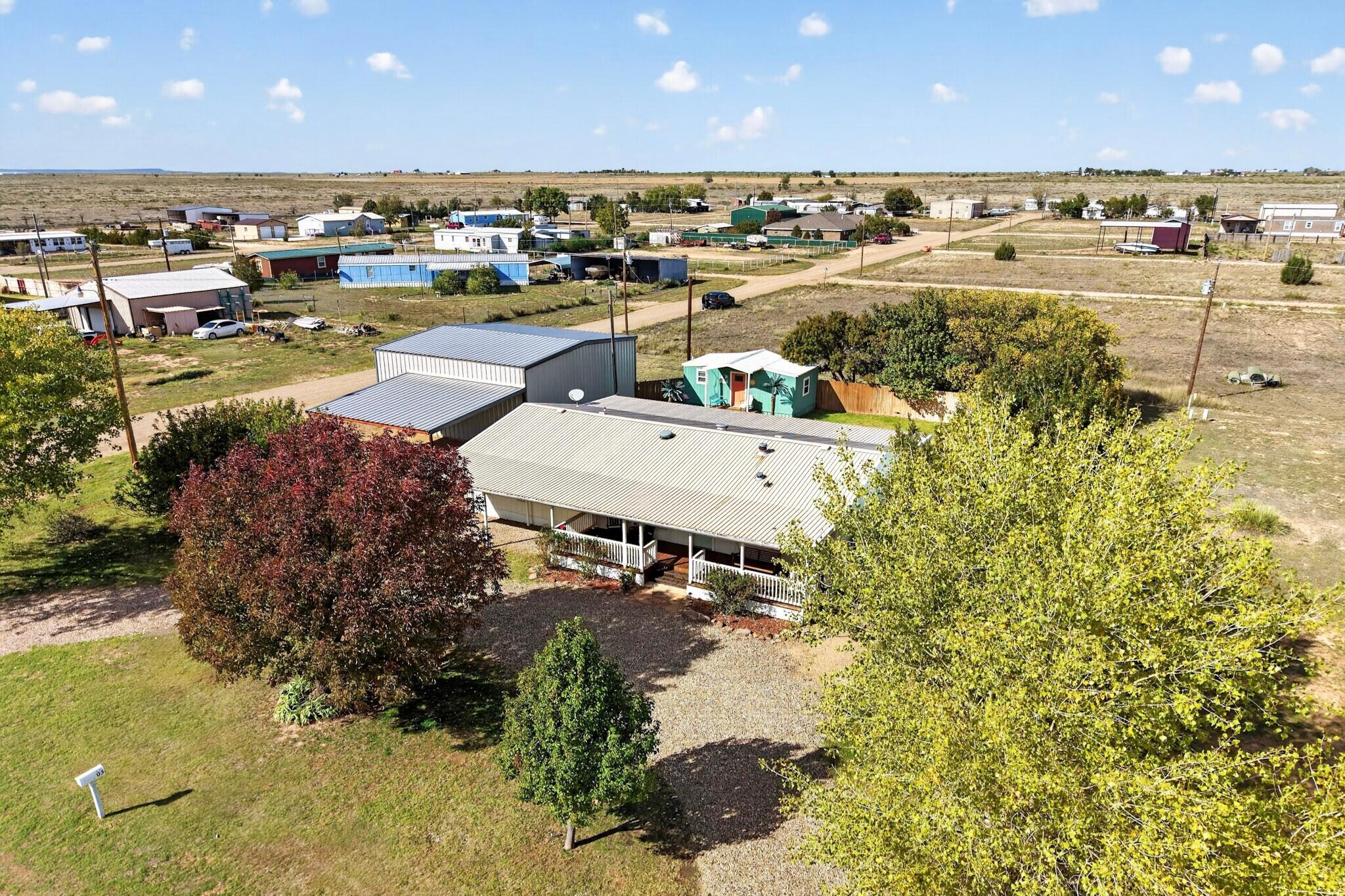 Photo 20 — 703 540 Loop Loop