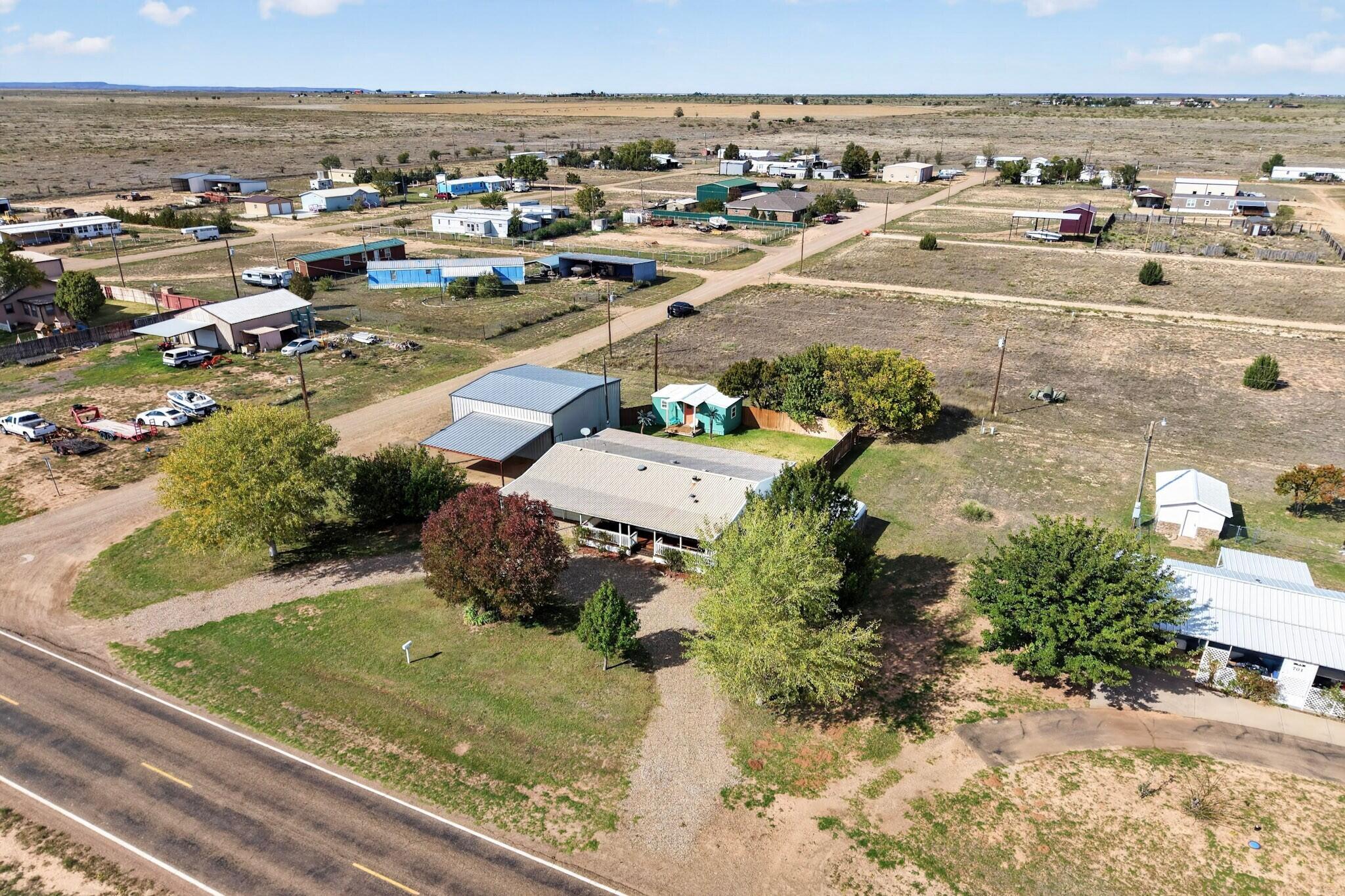 Photo 19 — 703 540 Loop Loop
