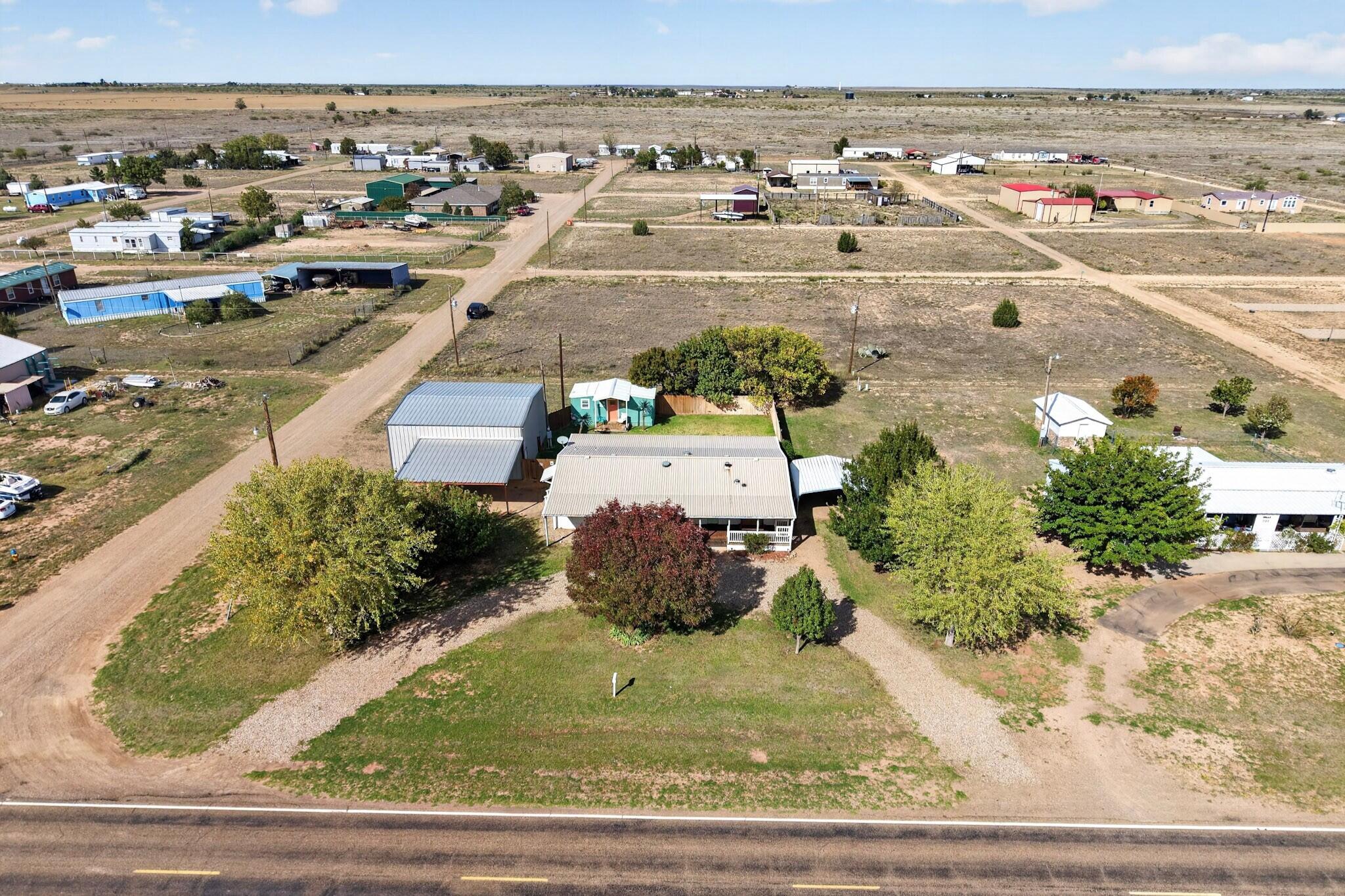 Photo 16 — 703 540 Loop Loop