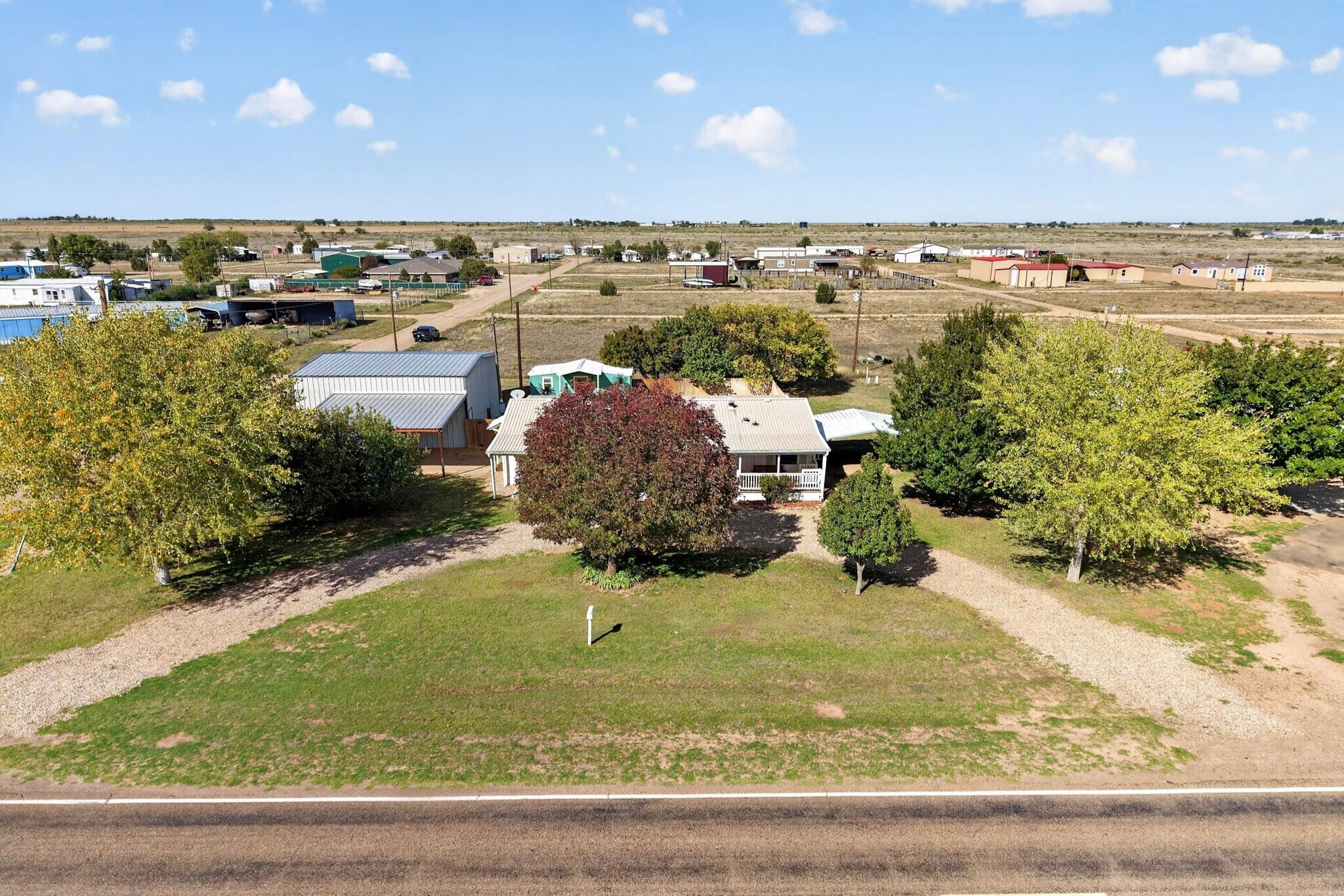 Photo 15 — 703 540 Loop Loop