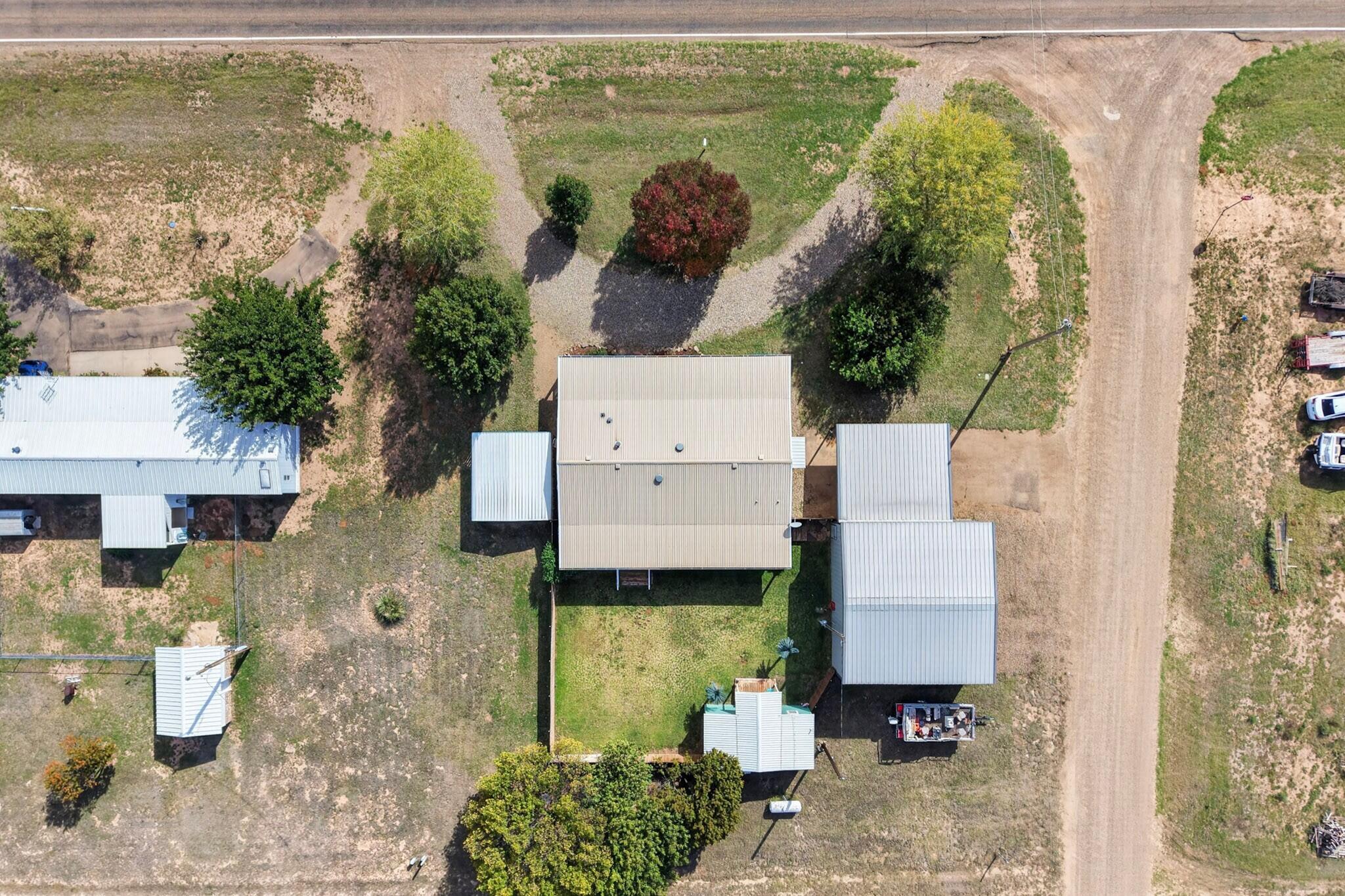 Photo 12 — 703 540 Loop Loop