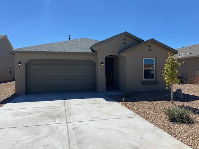 10 Margarita Circle, Los Lunas, NM 87031