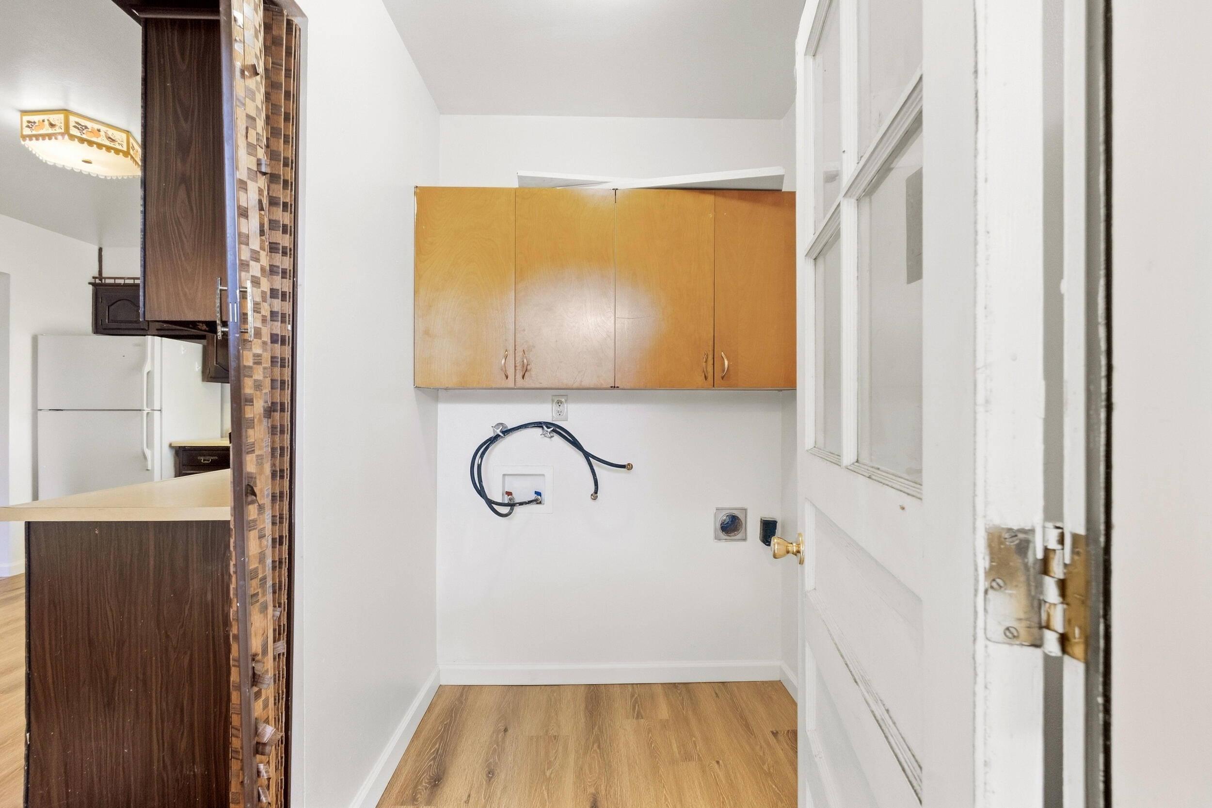 Photo 8 — 1513 Elizabeth Street NE