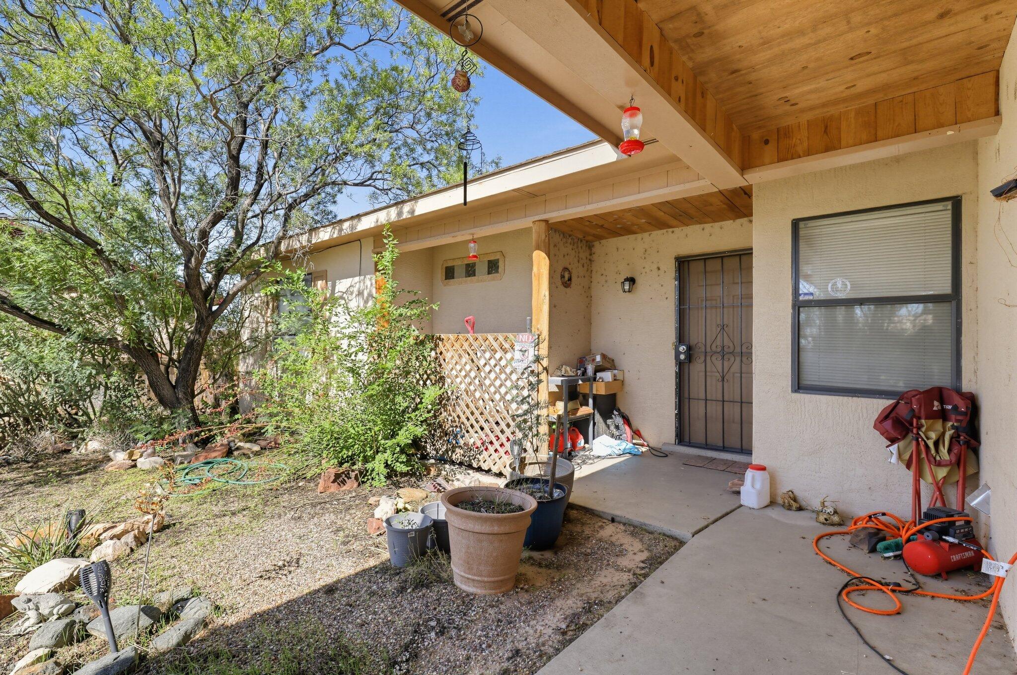 Photo 4 — 425 Calle Del Sol