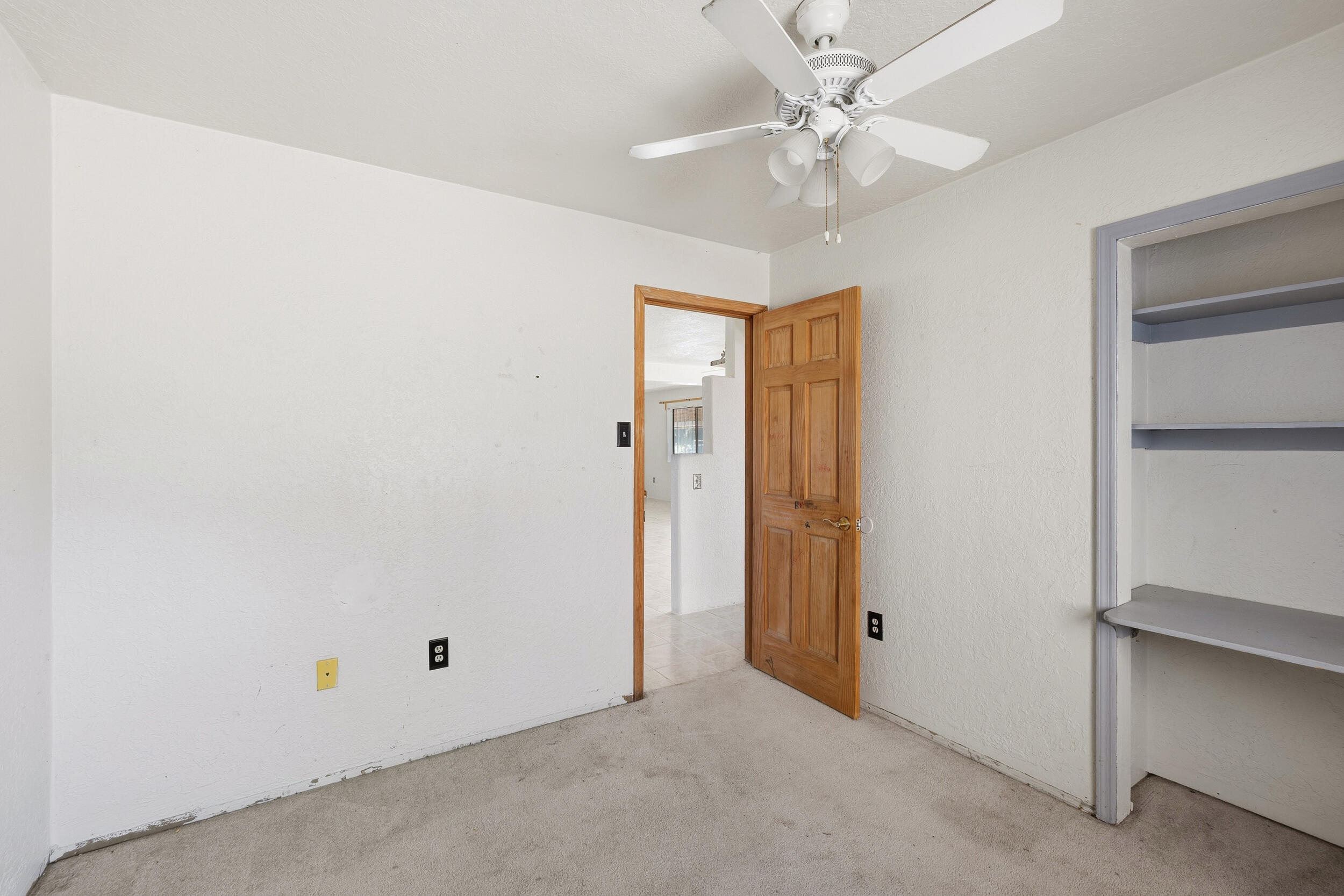 Photo 13 — 4707 Coors Boulevard SW