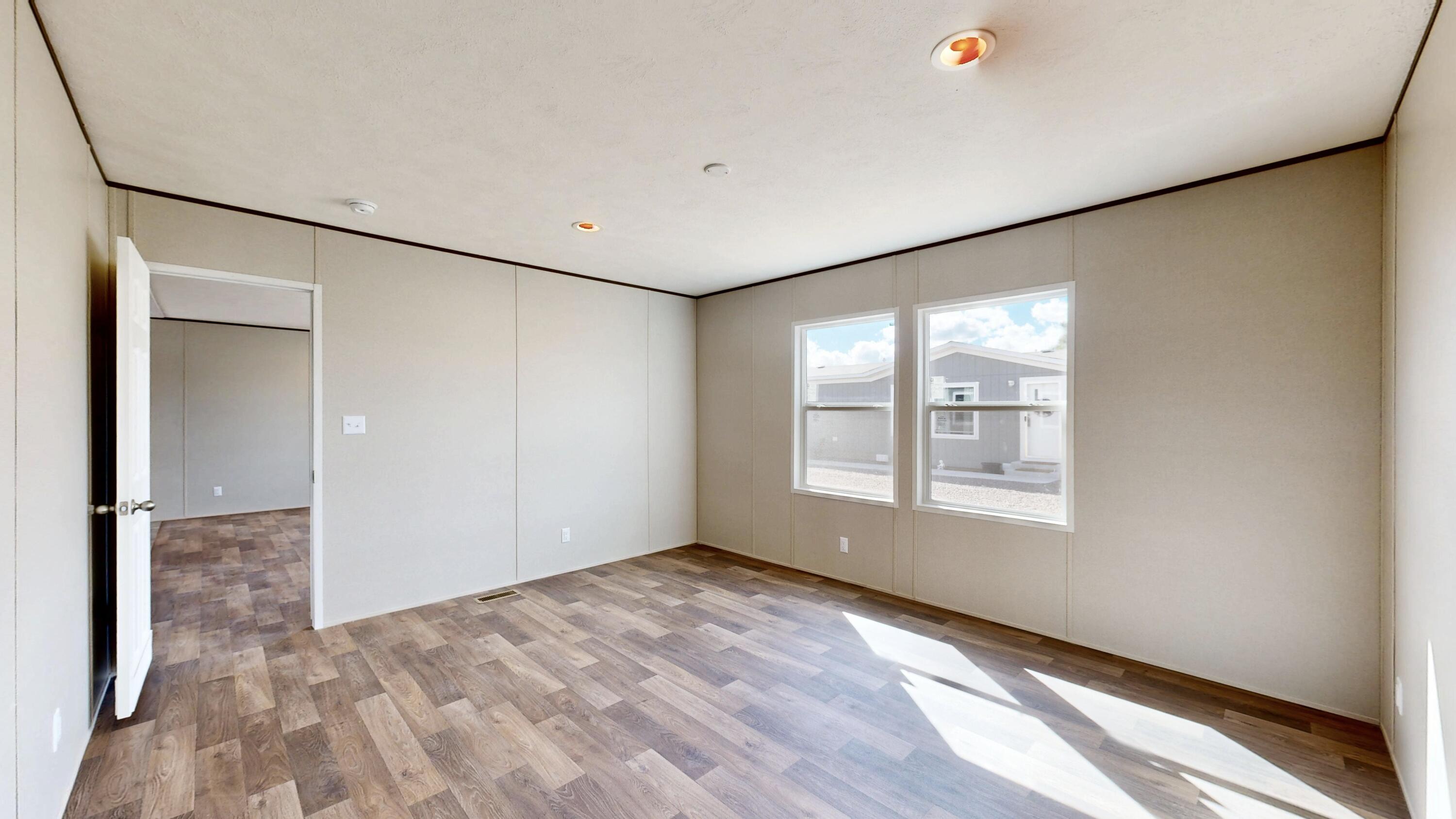 Photo 15 — 807 Maple Avenue