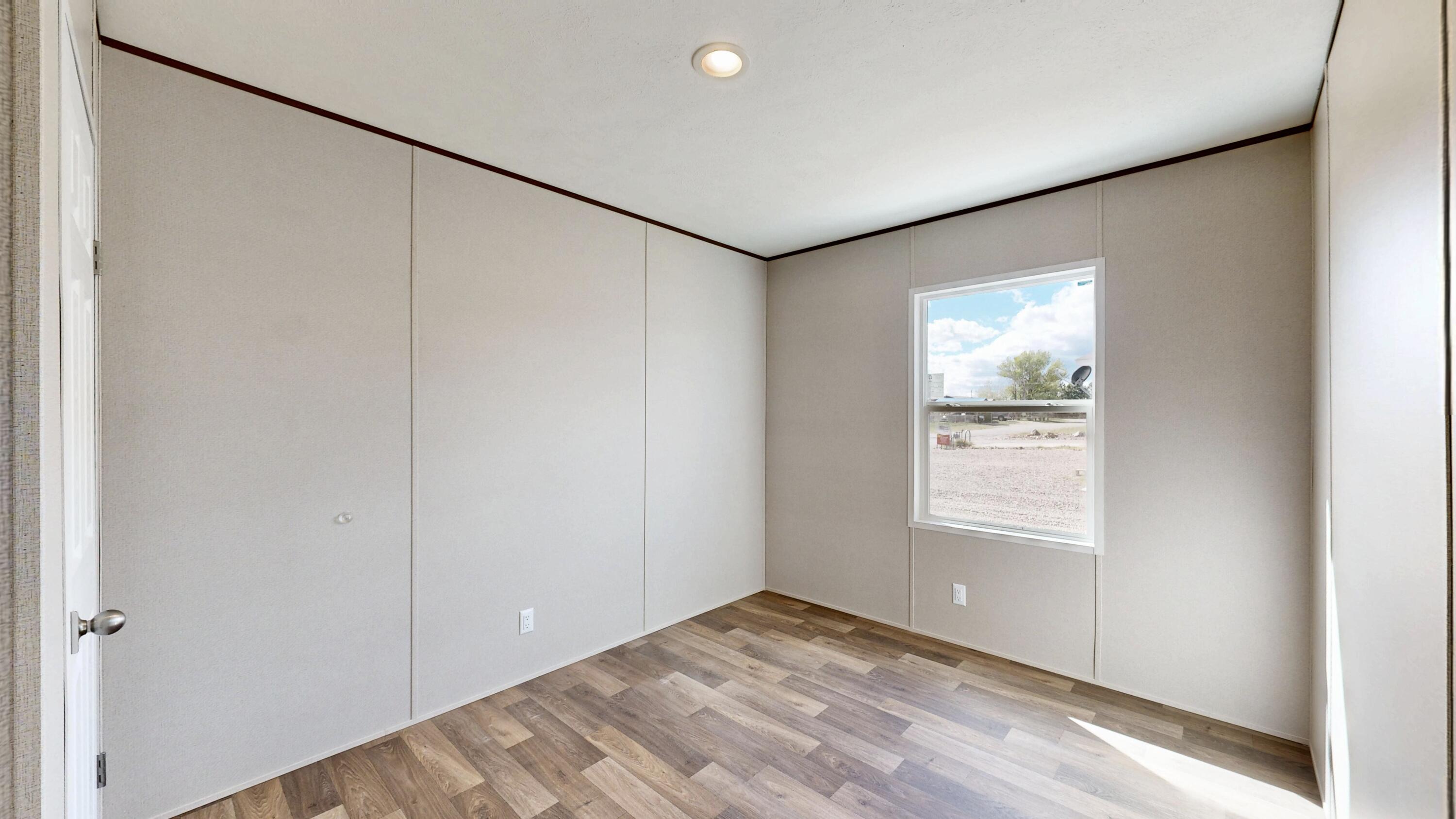 Photo 11 — 807 Maple Avenue