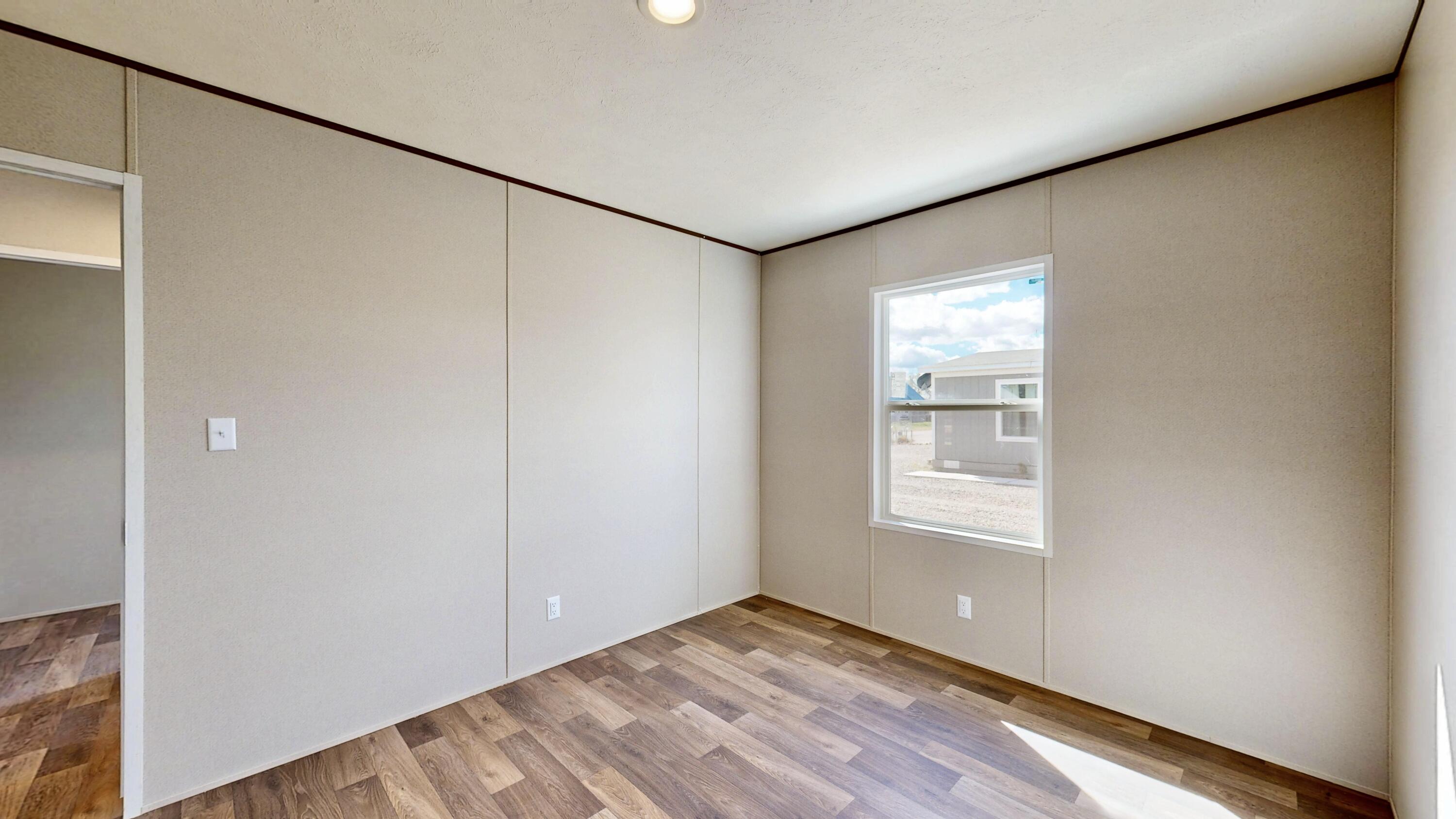 Photo 9 — 807 Maple Avenue