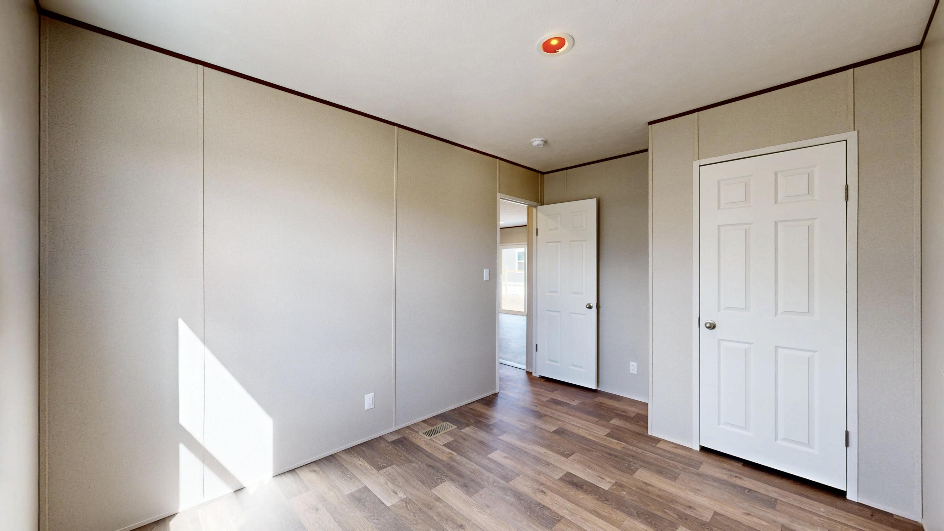 Photo 8 — 807 Maple Avenue
