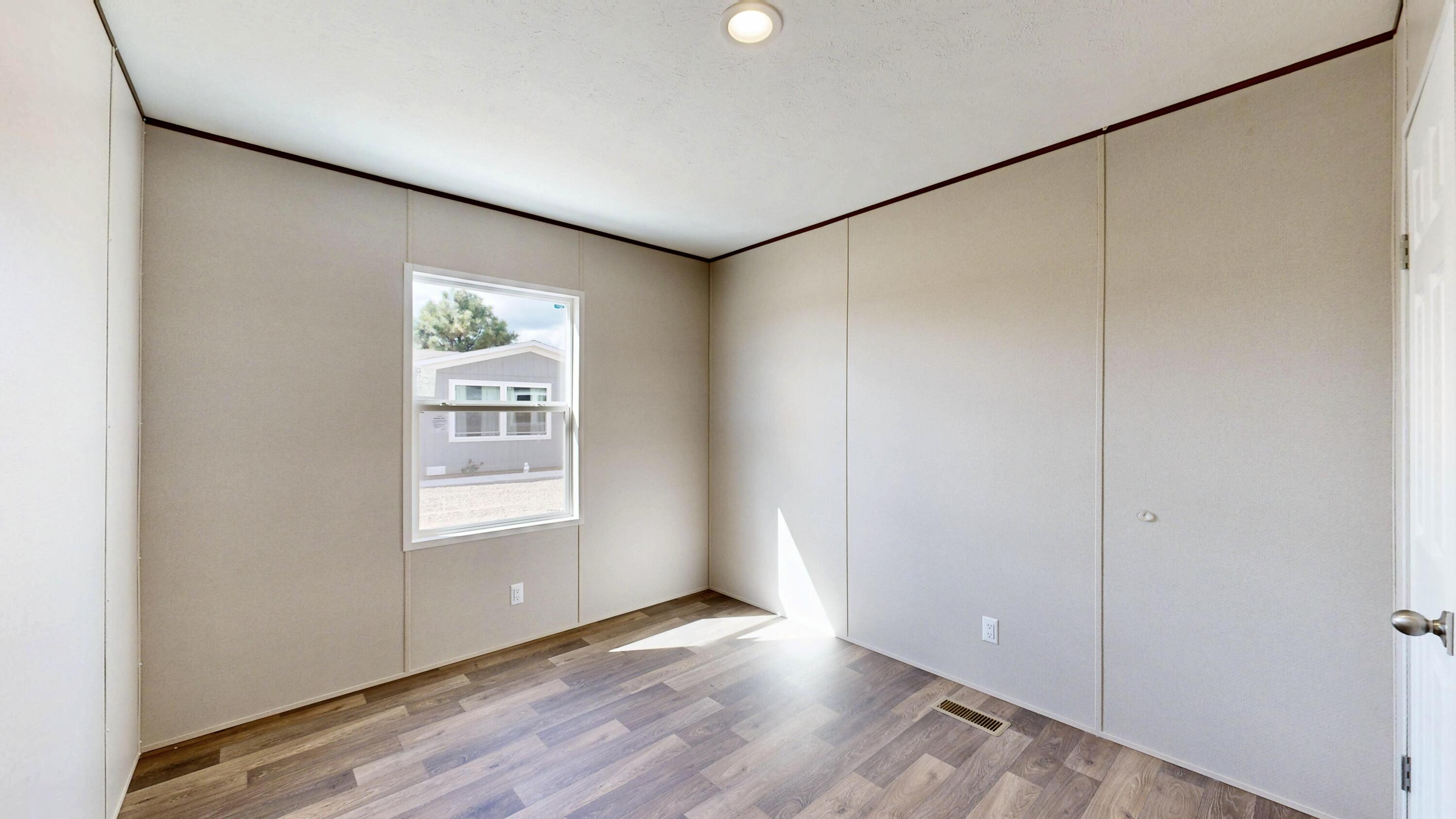 Photo 6 — 807 Maple Avenue