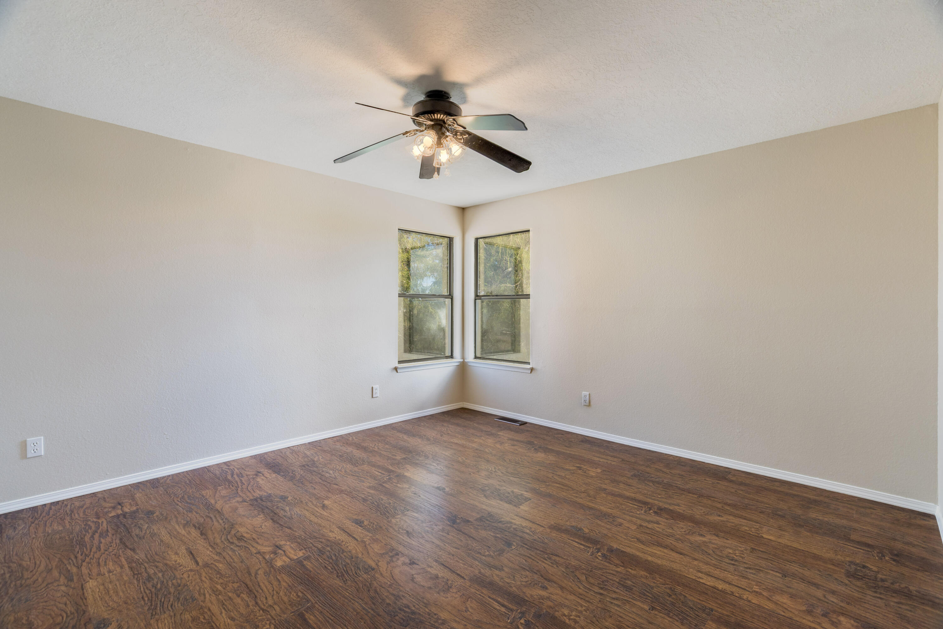 Photo 12 — 6705 Lamy Street NW