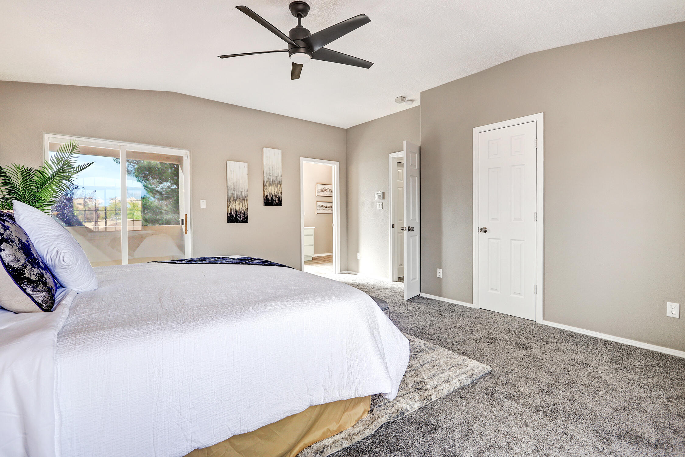 Photo 19 — 10515 Country Manor Place NW