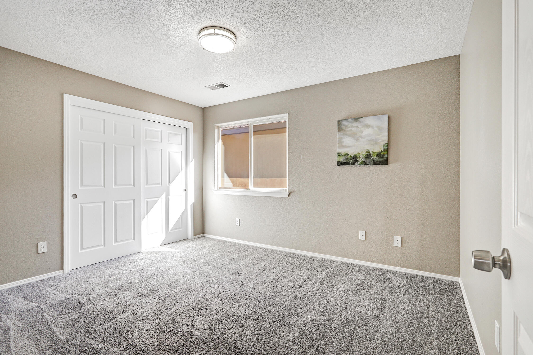 Photo 11 — 10515 Country Manor Place NW