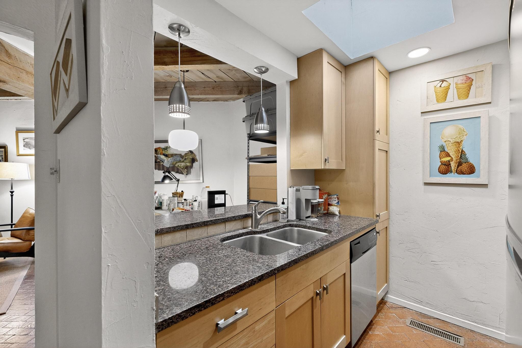 Photo 17 — 3939 Rio Grande Boulevard NW UNIT 1