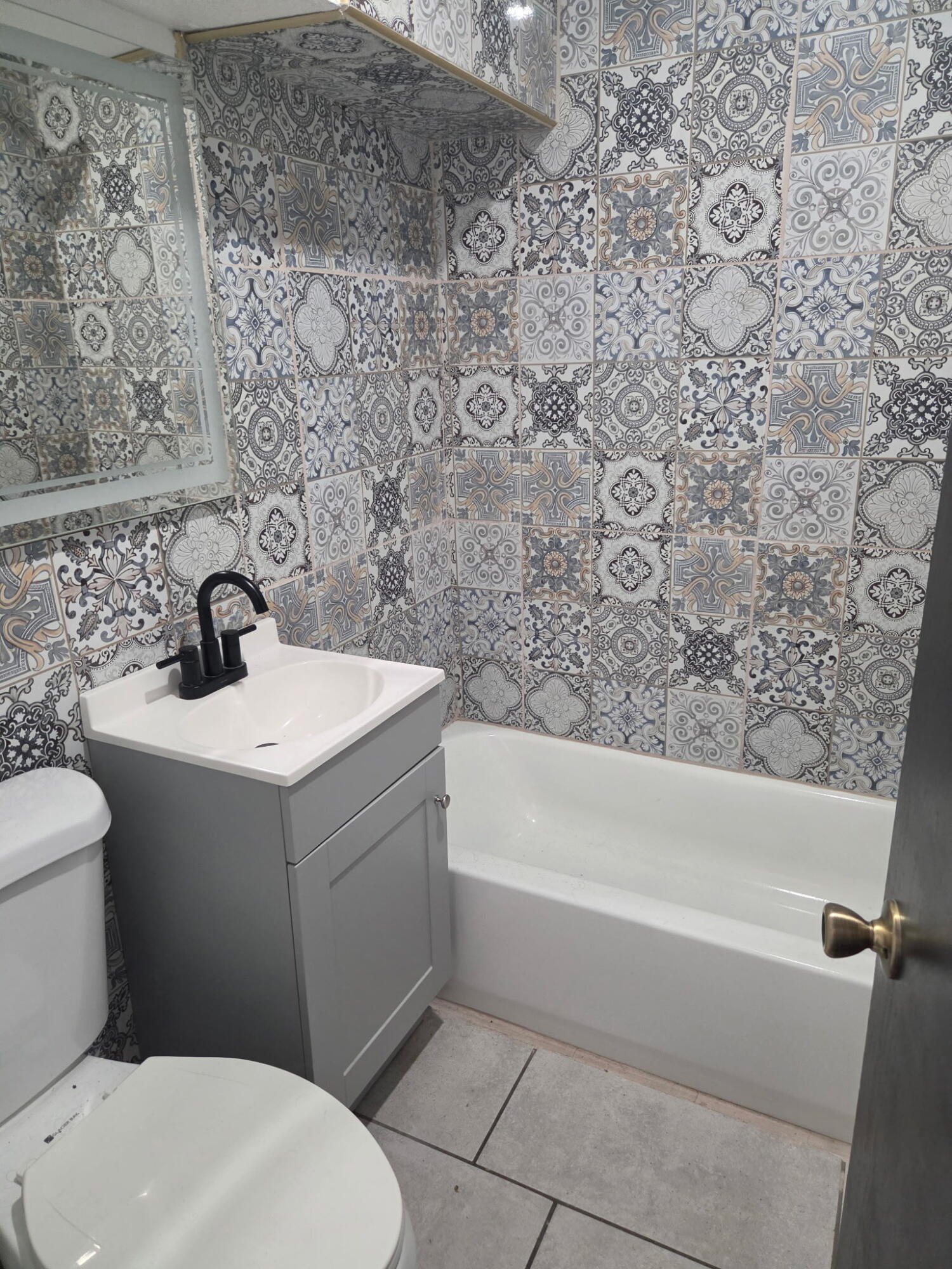 Photo 11 — 2918 Manzano Street NE
