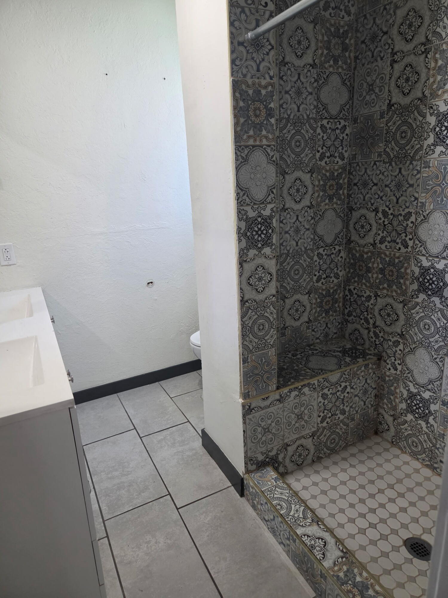 Photo 5 — 2918 Manzano Street NE