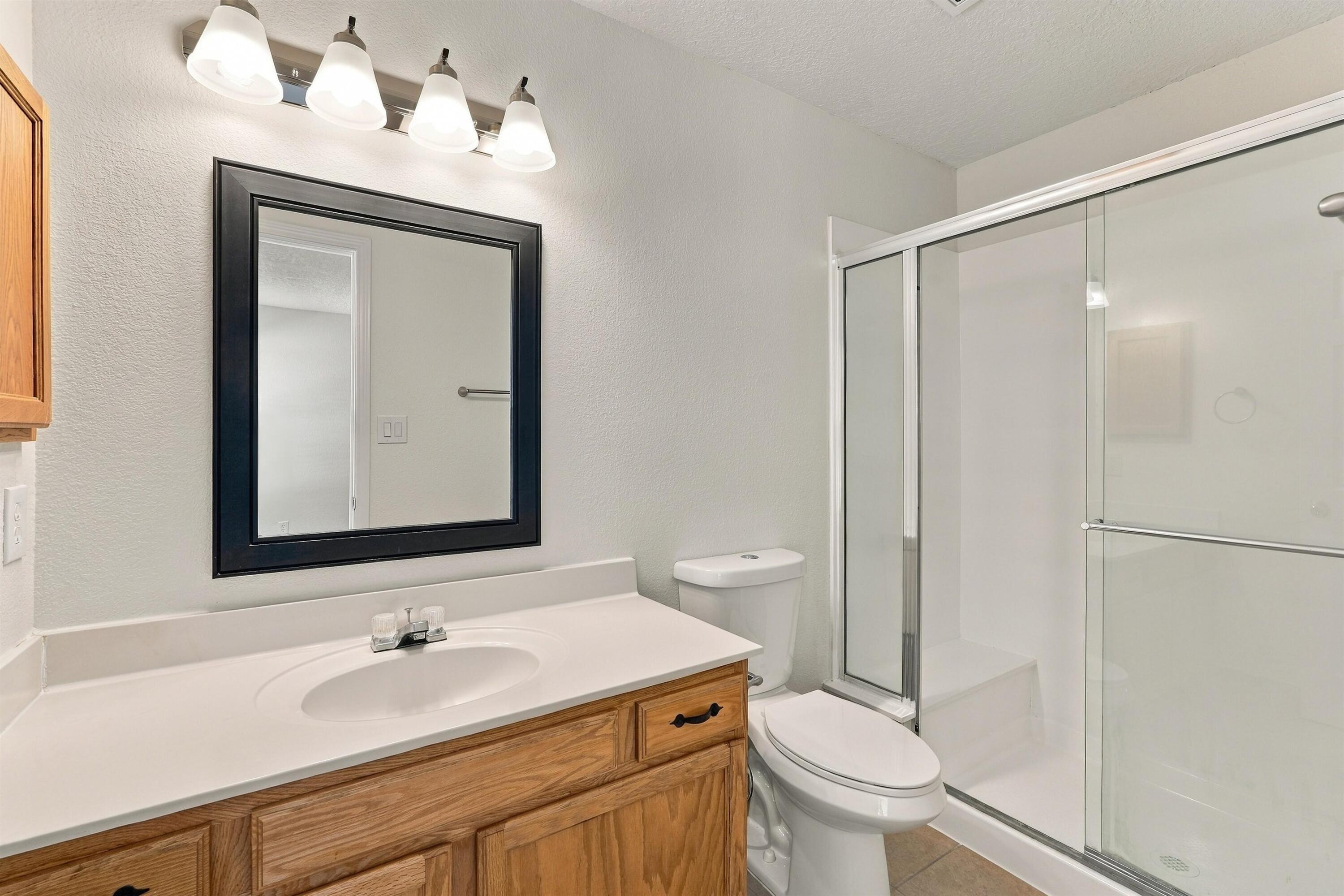 Photo 9 — 4039 Cresta Park Avenue NW