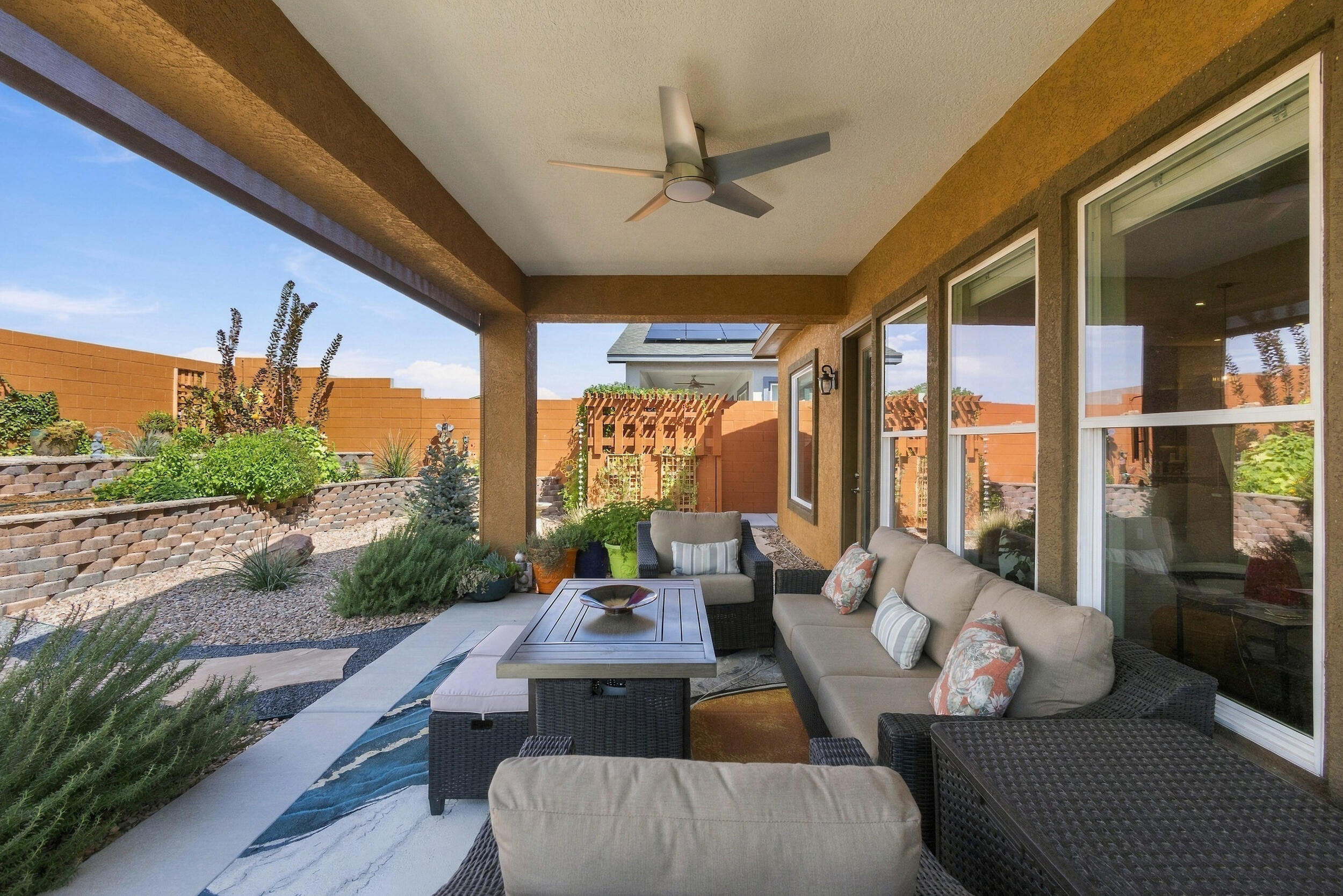 Photo 2 — 481 Pecos River Road SW