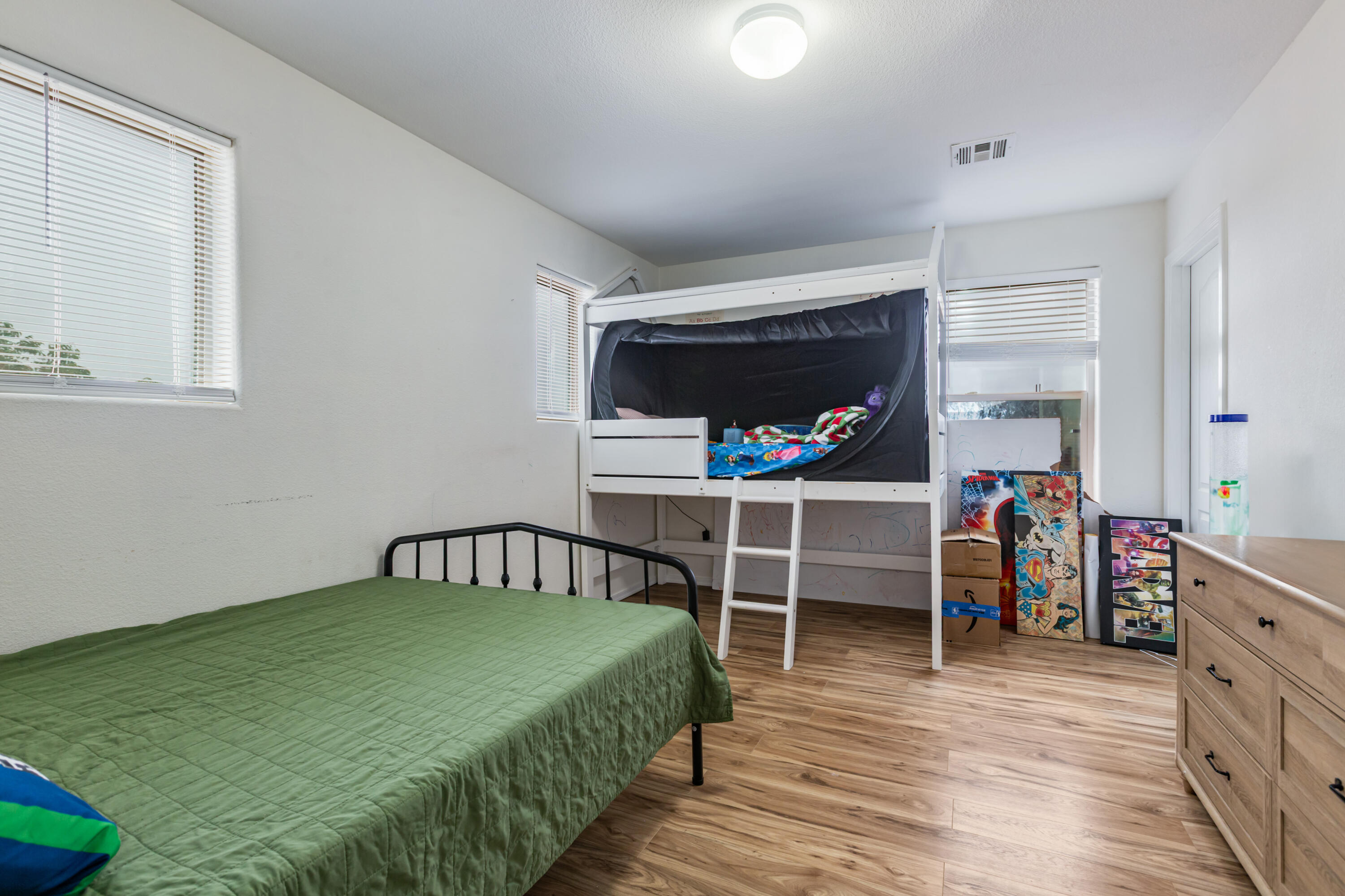 Photo 12 — 6837 Mountain Hawk Loop NE