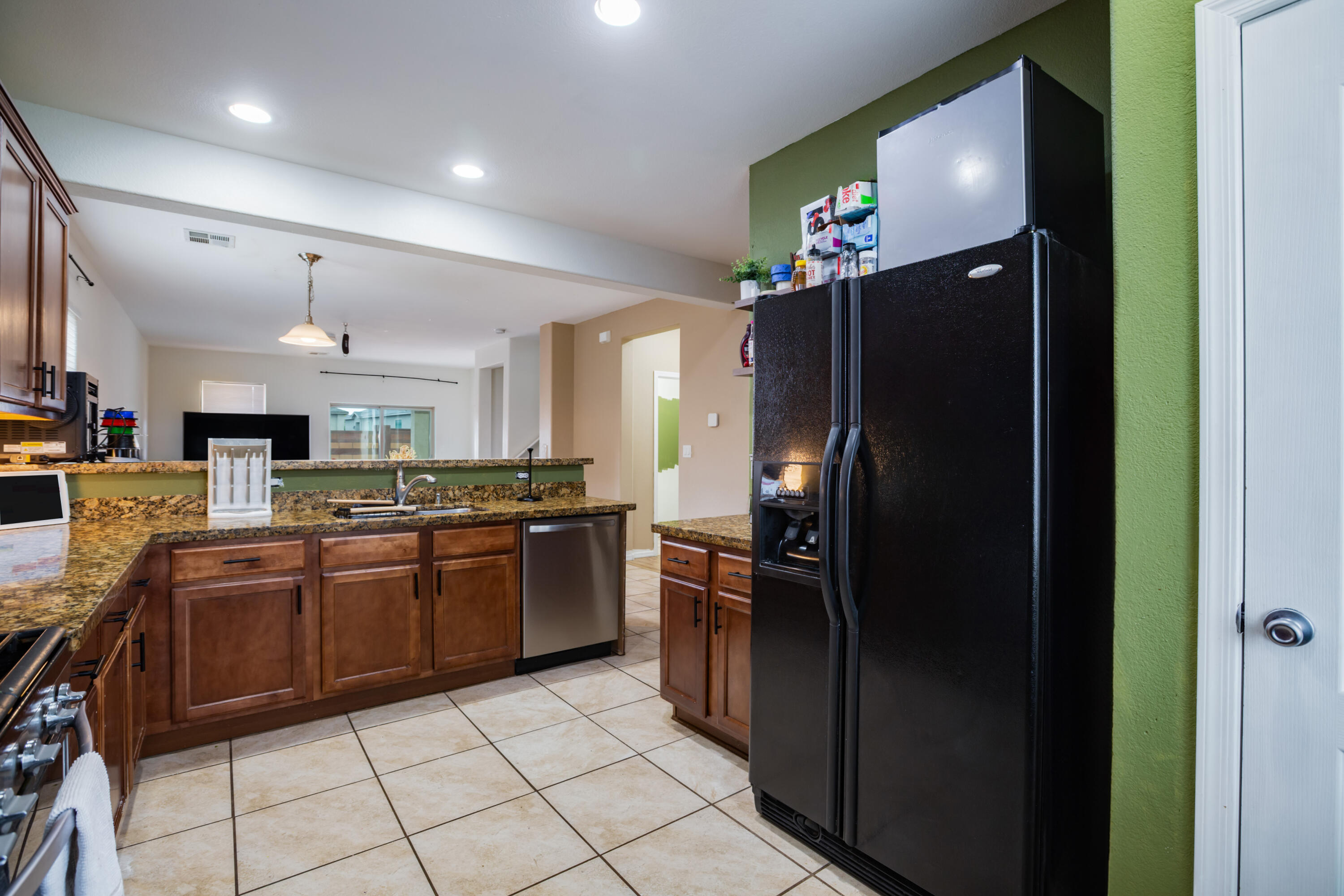 Photo 19 — 6837 Mountain Hawk Loop NE