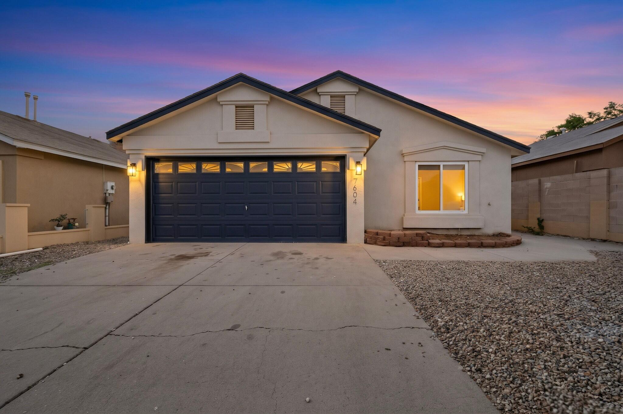 7604 Blue Avena Avenue SW, Albuquerque, NM 87121