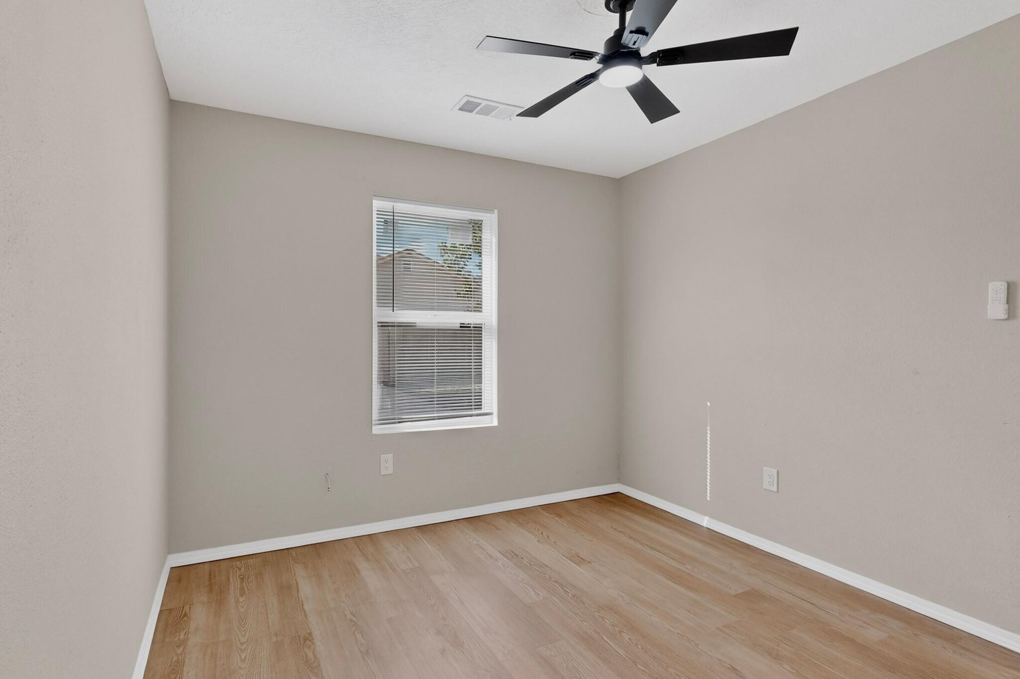 Photo 14 — 7604 Blue Avena Avenue SW