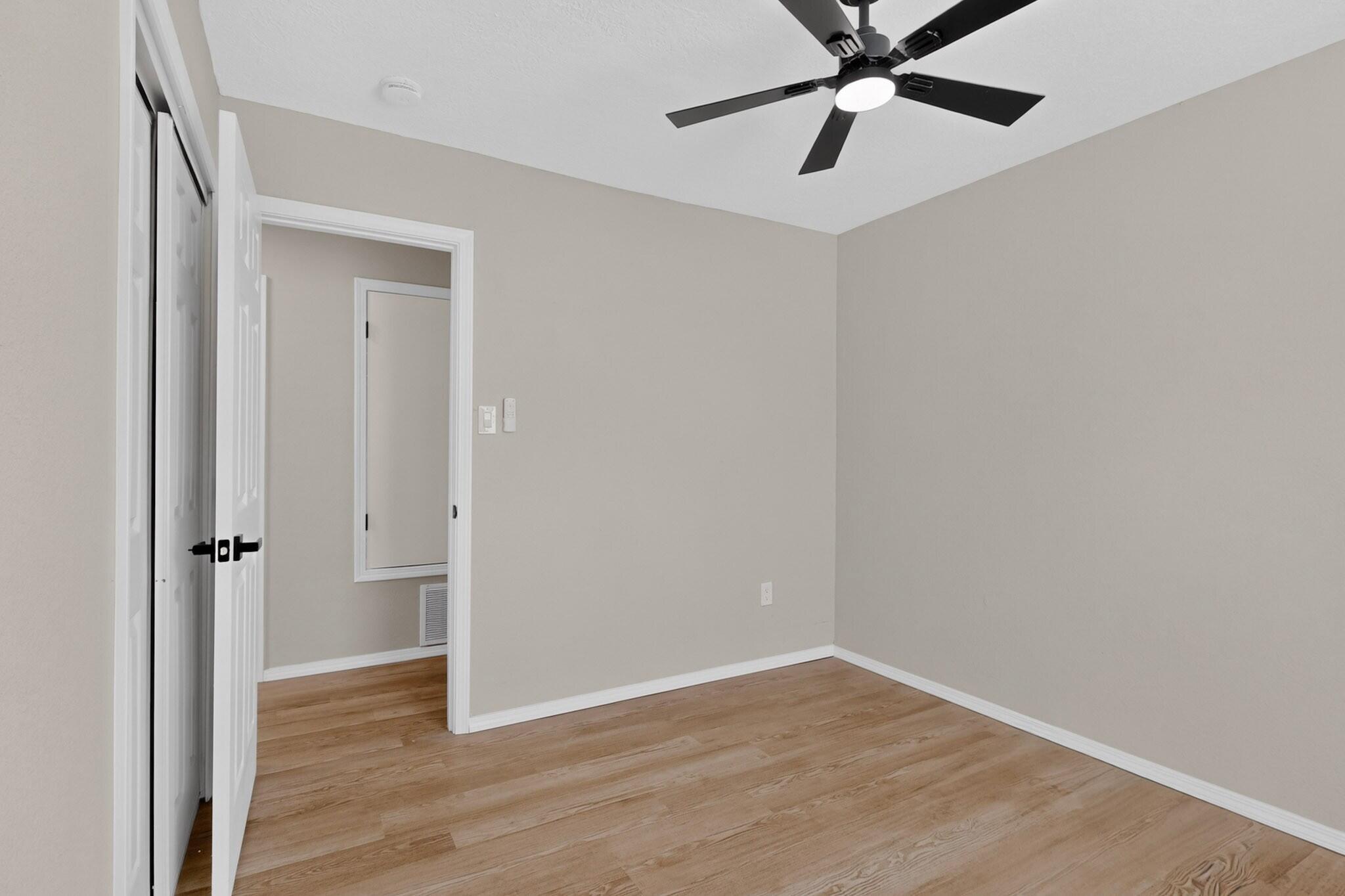 Photo 15 — 7604 Blue Avena Avenue SW