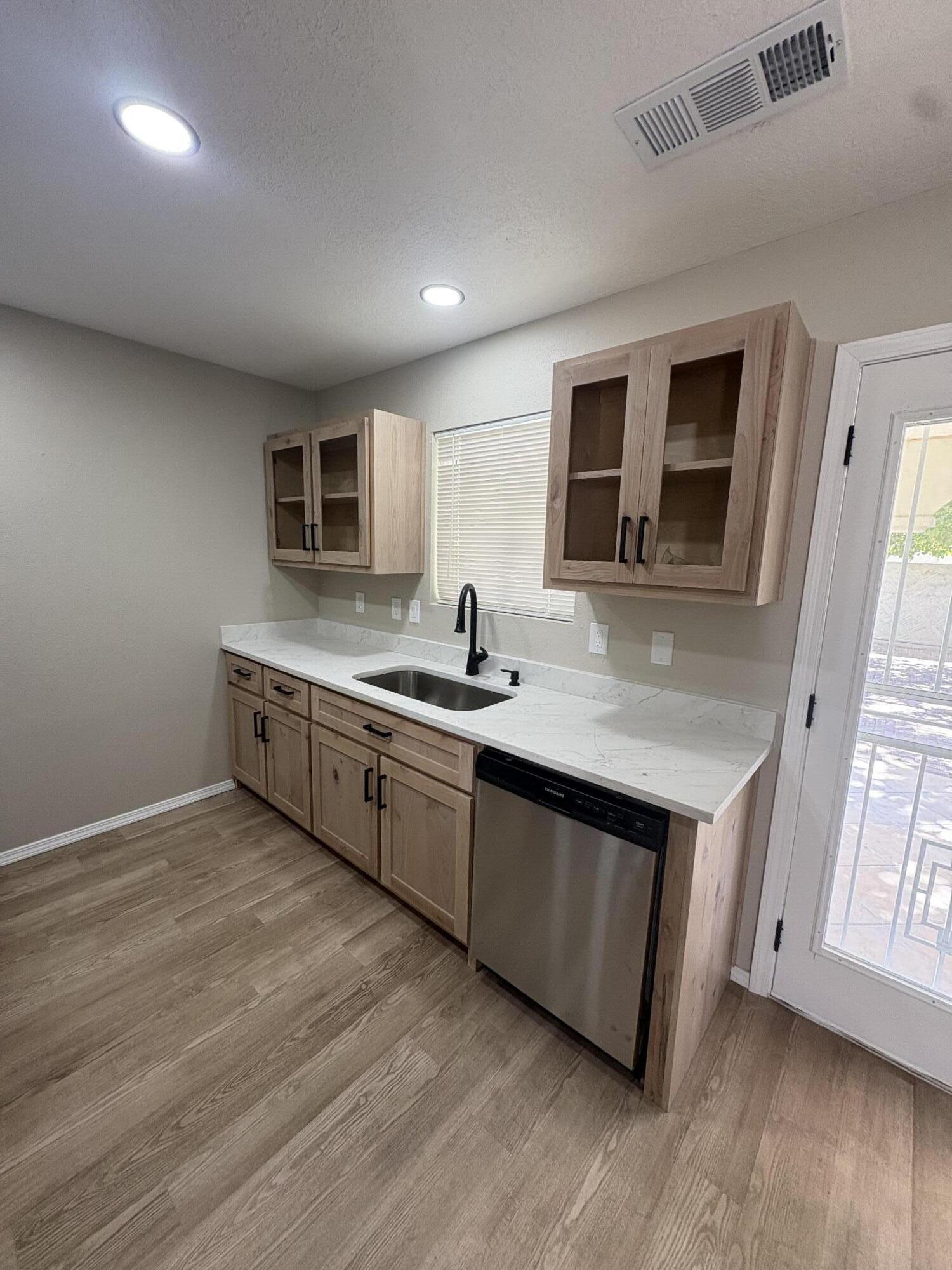 Photo 2 — 7604 Blue Avena Avenue SW