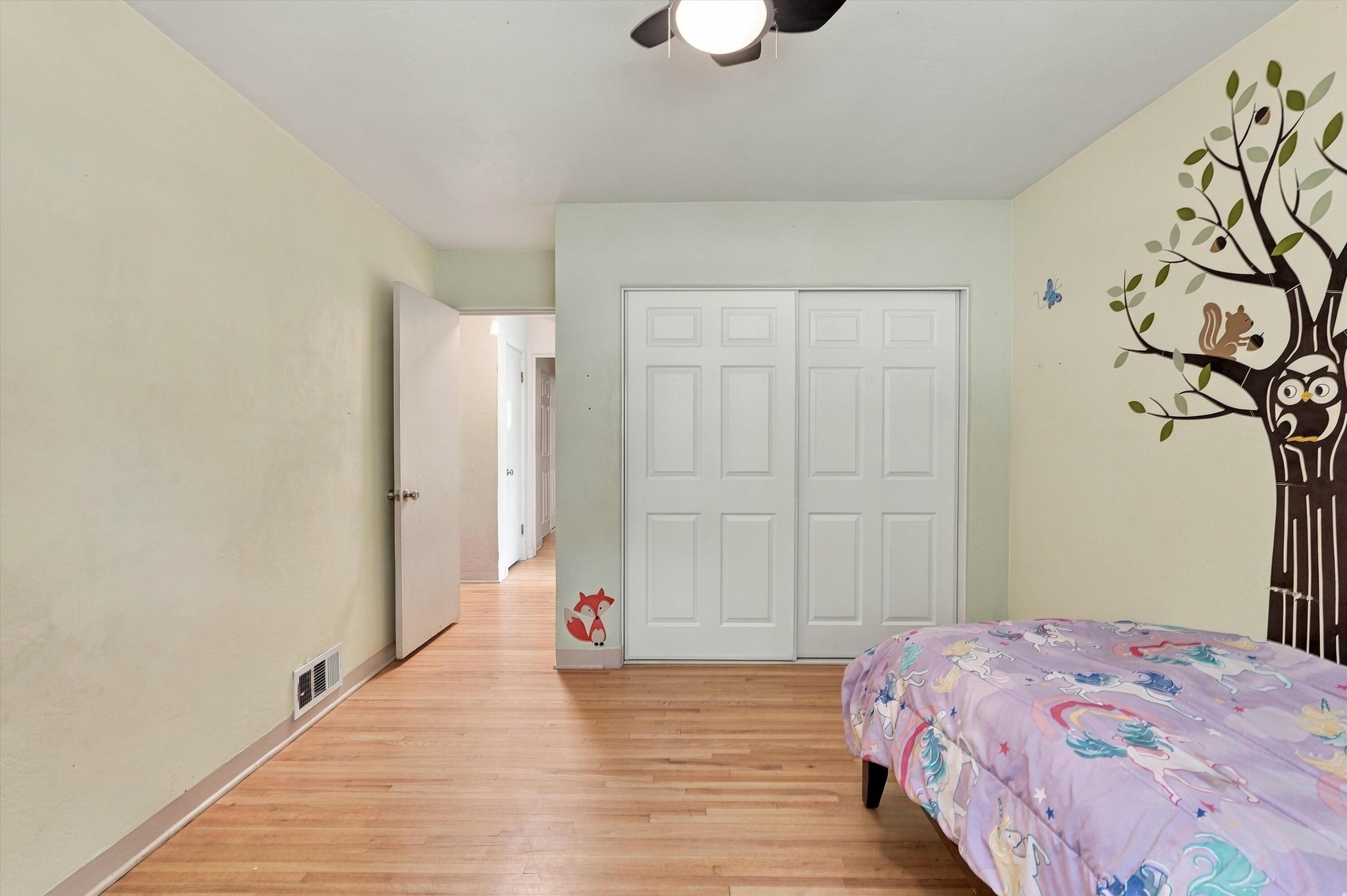 Photo 13 — 1300 Mesilla Street NE